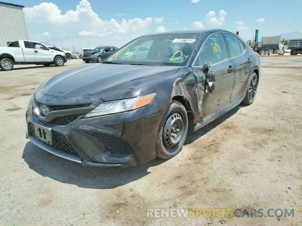 2 Photograph of a damaged car 4T1B61HK3KU782174 TOYOTA CAMRY 2019