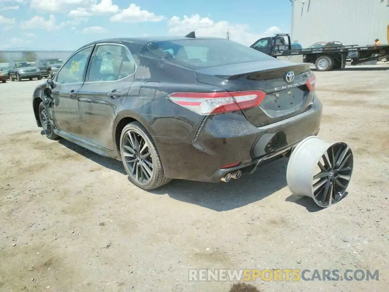 3 Photograph of a damaged car 4T1B61HK3KU782174 TOYOTA CAMRY 2019