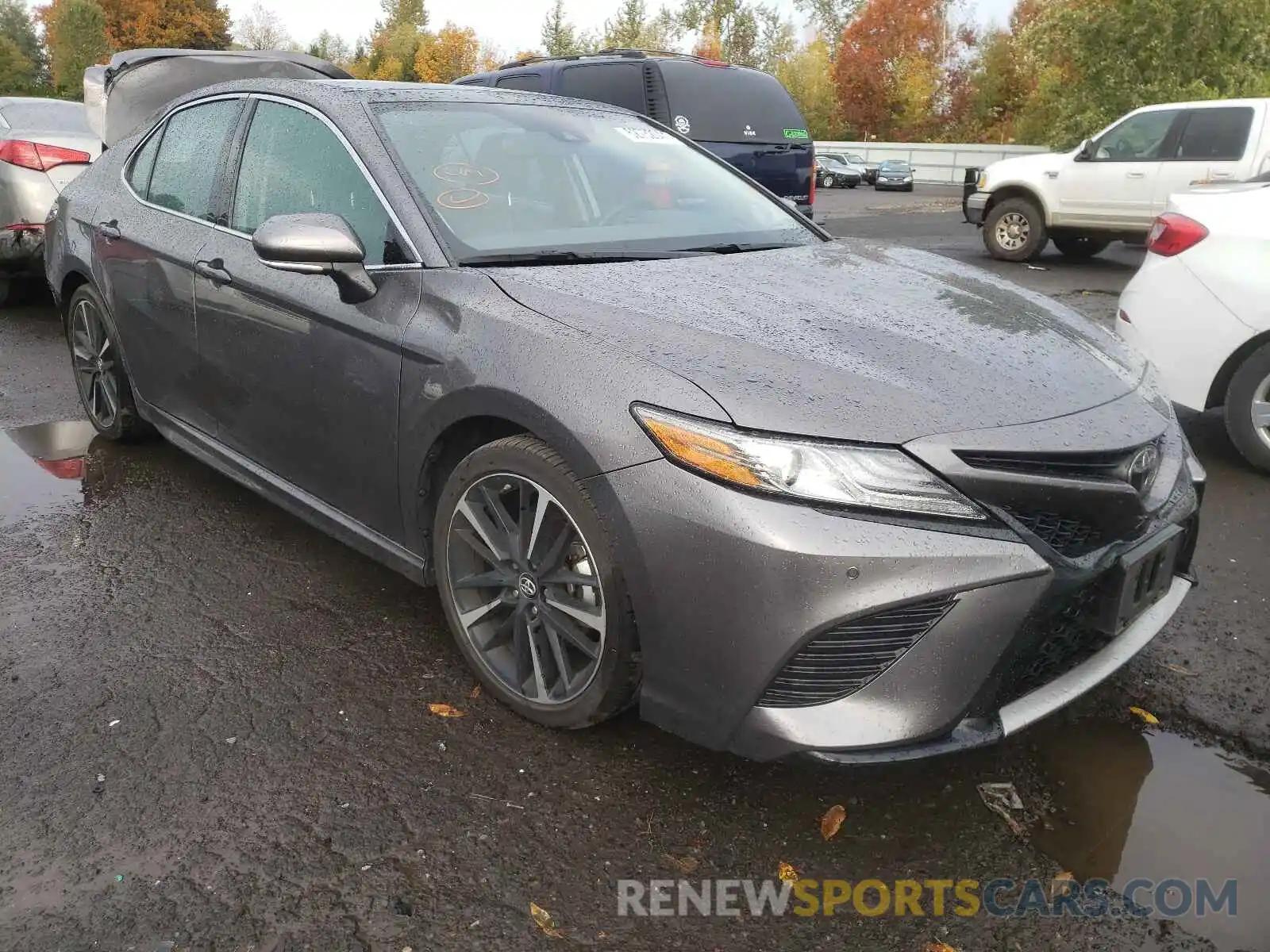 1 Photograph of a damaged car 4T1B61HK3KU797662 TOYOTA CAMRY 2019