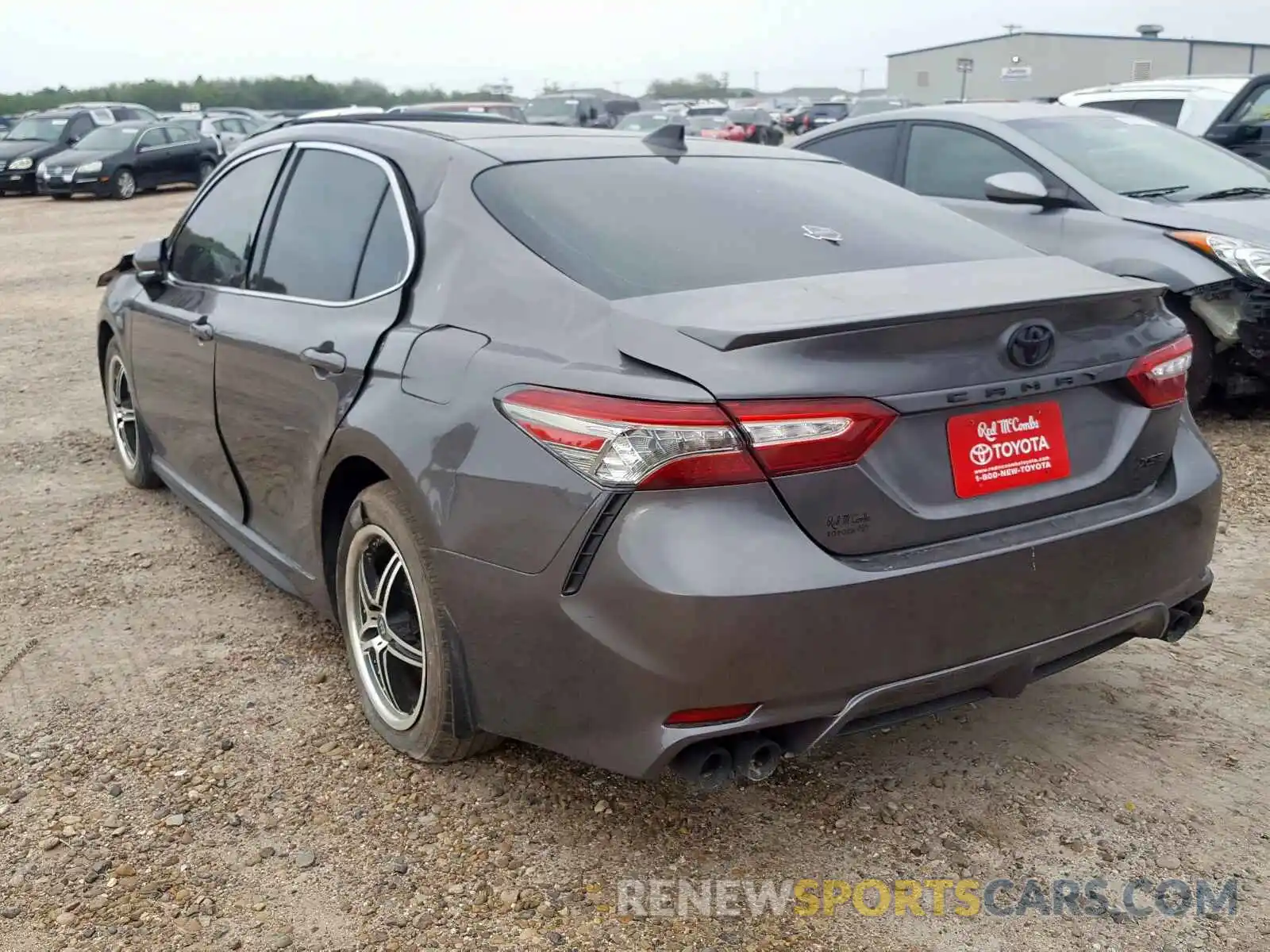 3 Photograph of a damaged car 4T1B61HK3KU806327 TOYOTA CAMRY 2019