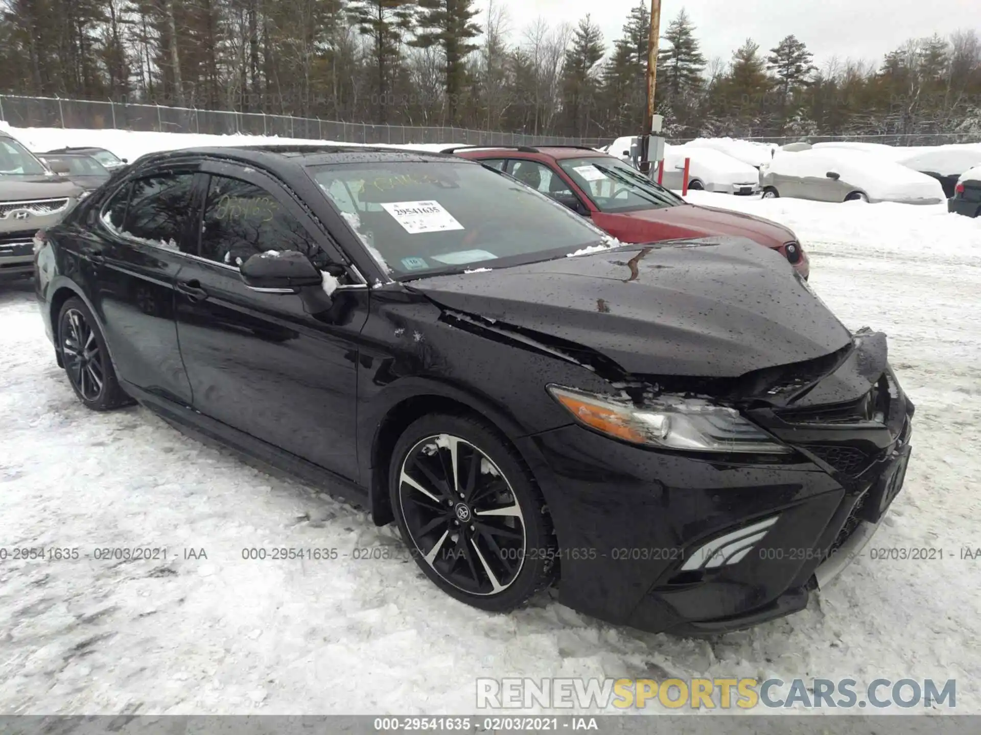 1 Photograph of a damaged car 4T1B61HK3KU807509 TOYOTA CAMRY 2019