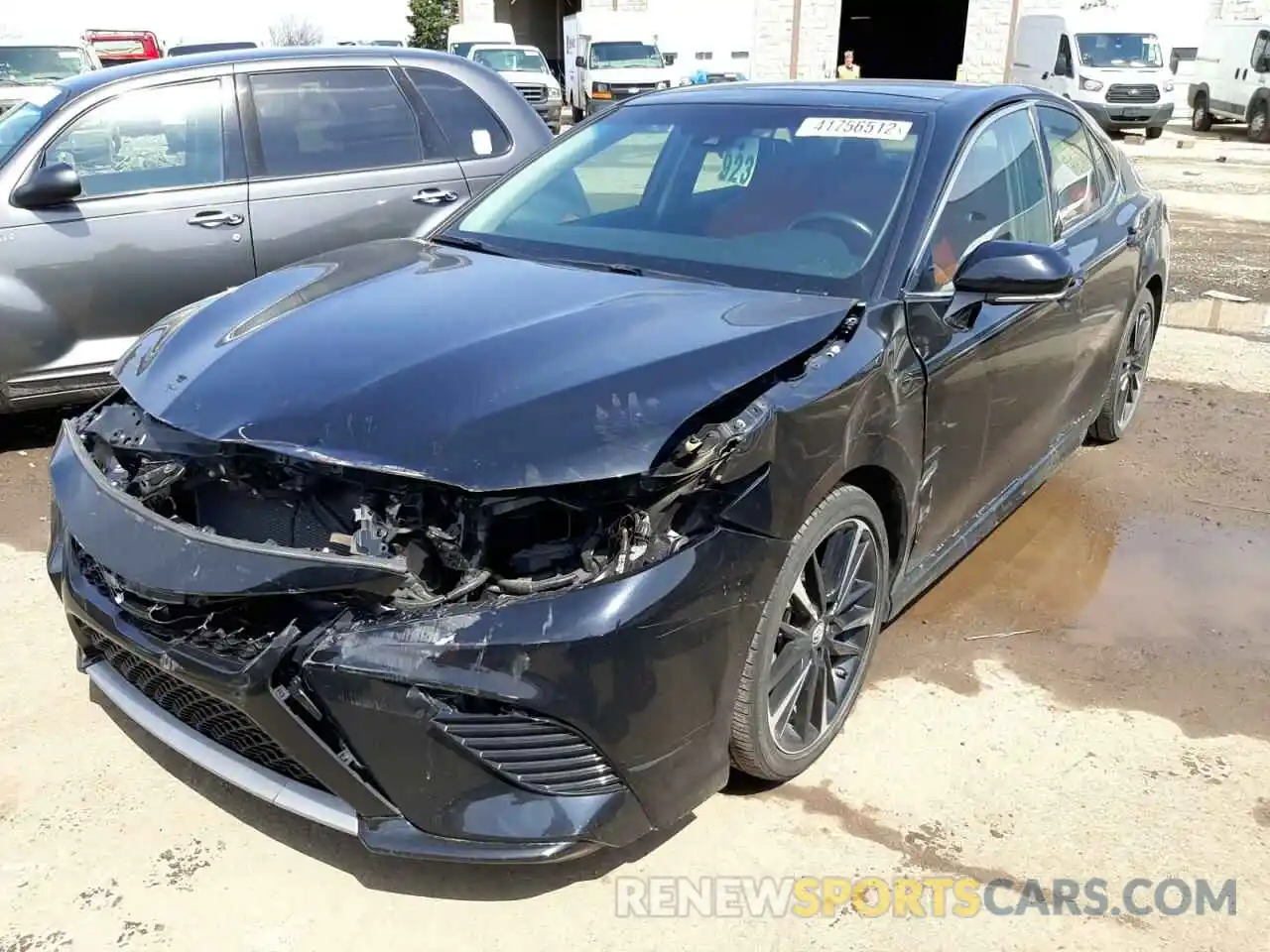 2 Photograph of a damaged car 4T1B61HK3KU810457 TOYOTA CAMRY 2019