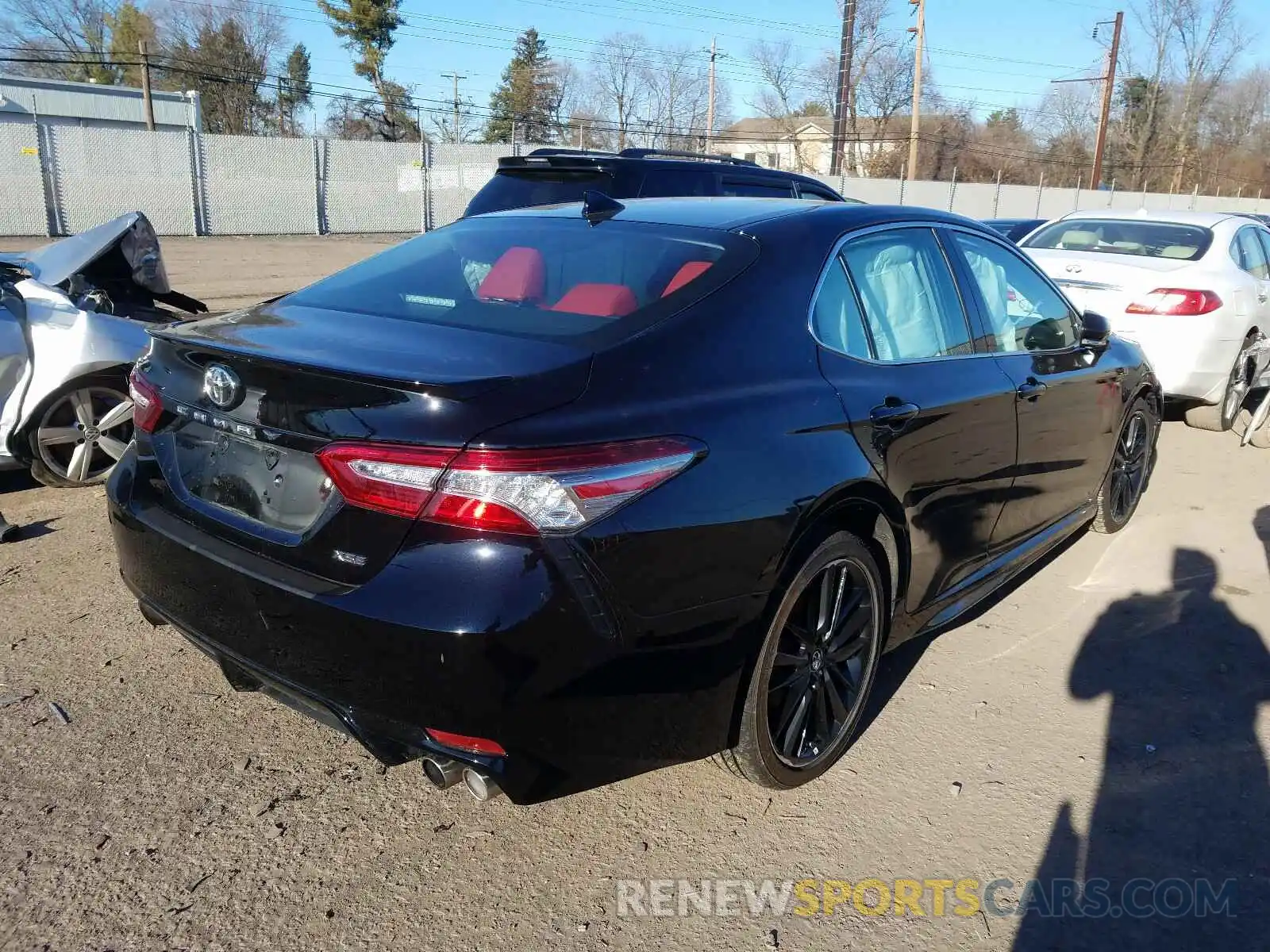 4 Photograph of a damaged car 4T1B61HK3KU820387 TOYOTA CAMRY 2019