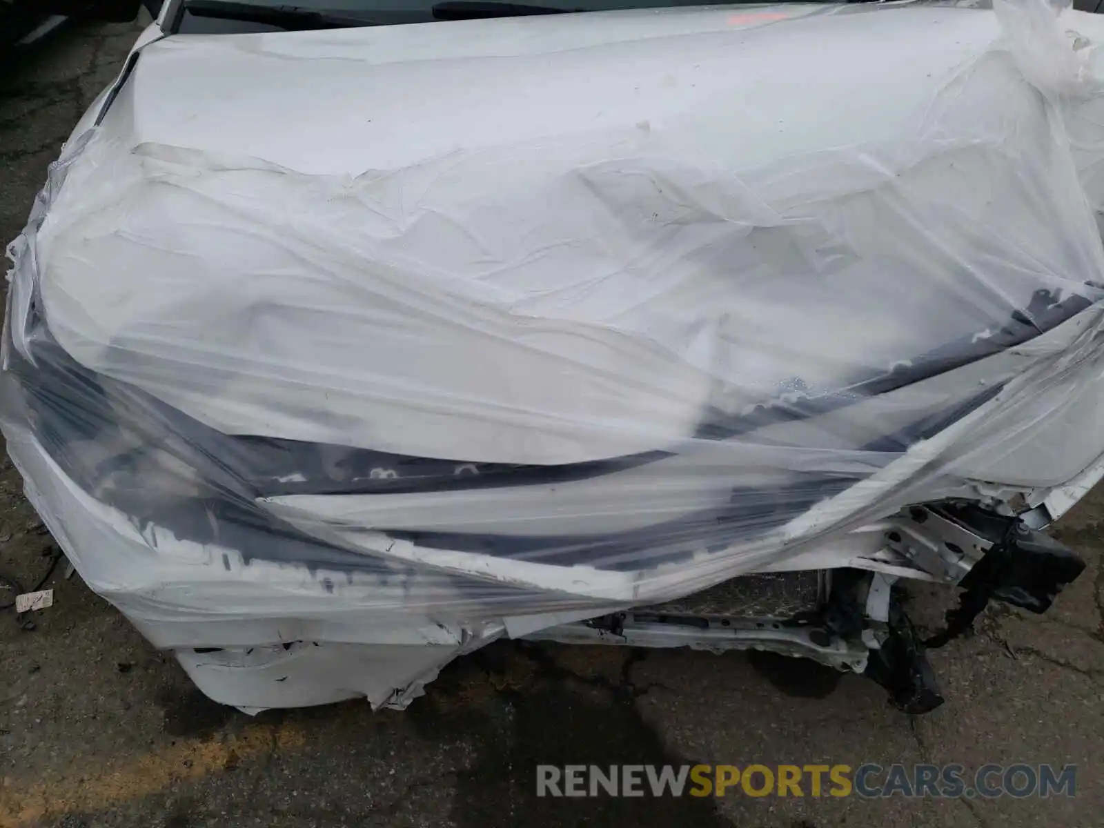 7 Photograph of a damaged car 4T1B61HK3KU821930 TOYOTA CAMRY 2019