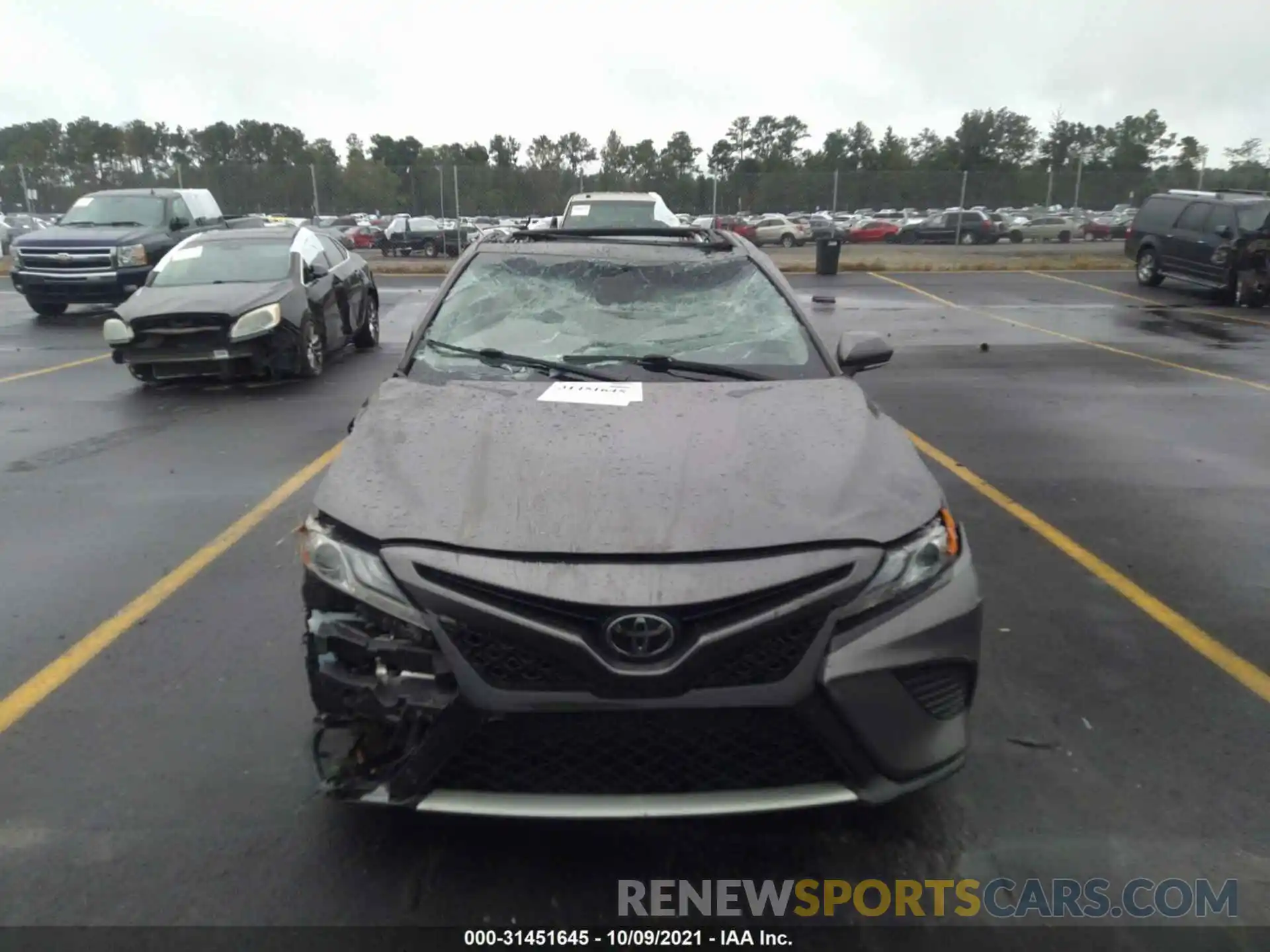 6 Photograph of a damaged car 4T1B61HK3KU838887 TOYOTA CAMRY 2019