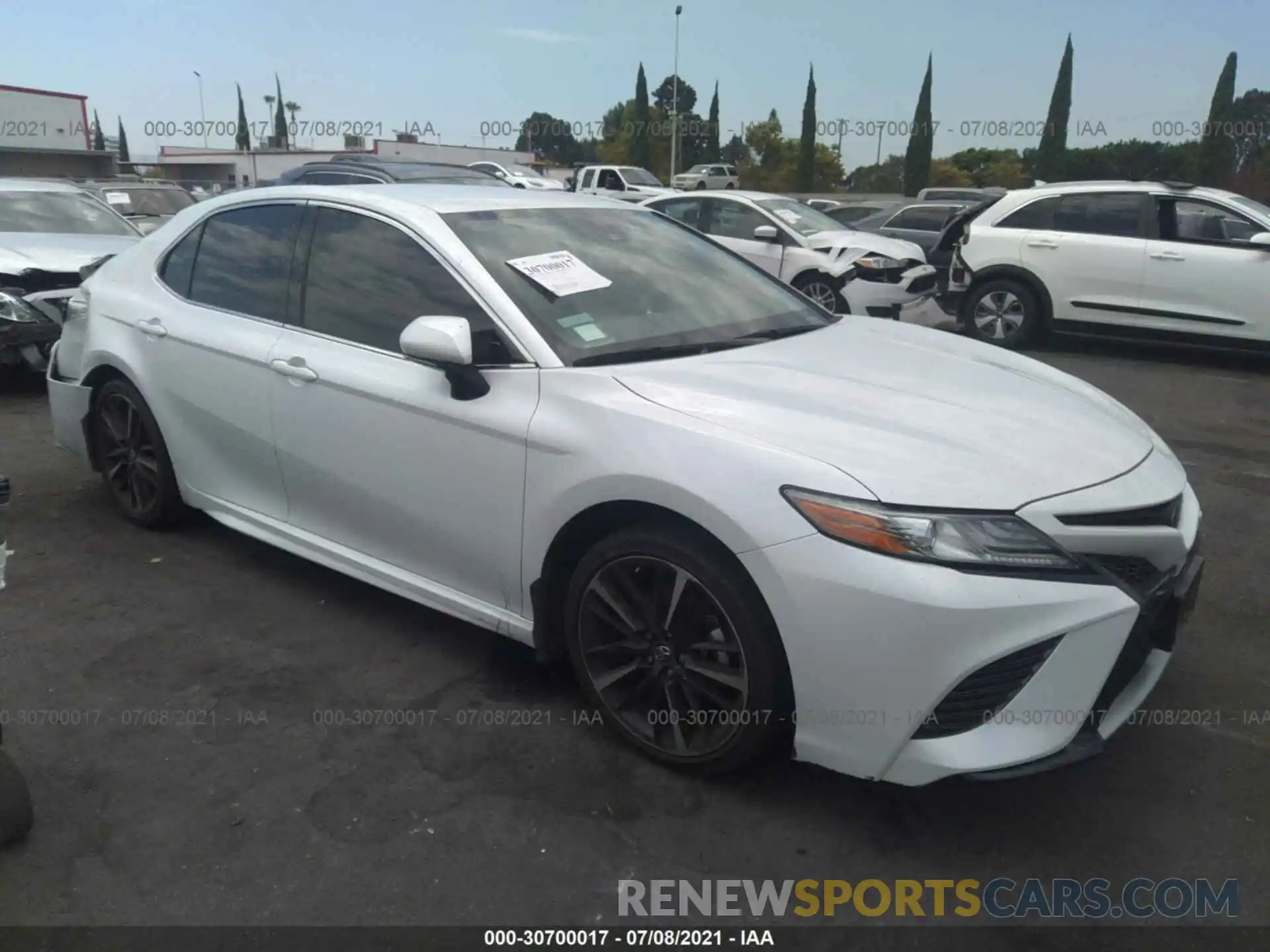 1 Photograph of a damaged car 4T1B61HK3KU839036 TOYOTA CAMRY 2019