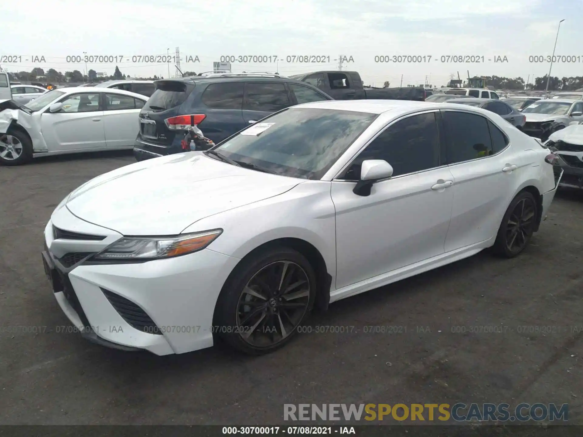 2 Photograph of a damaged car 4T1B61HK3KU839036 TOYOTA CAMRY 2019