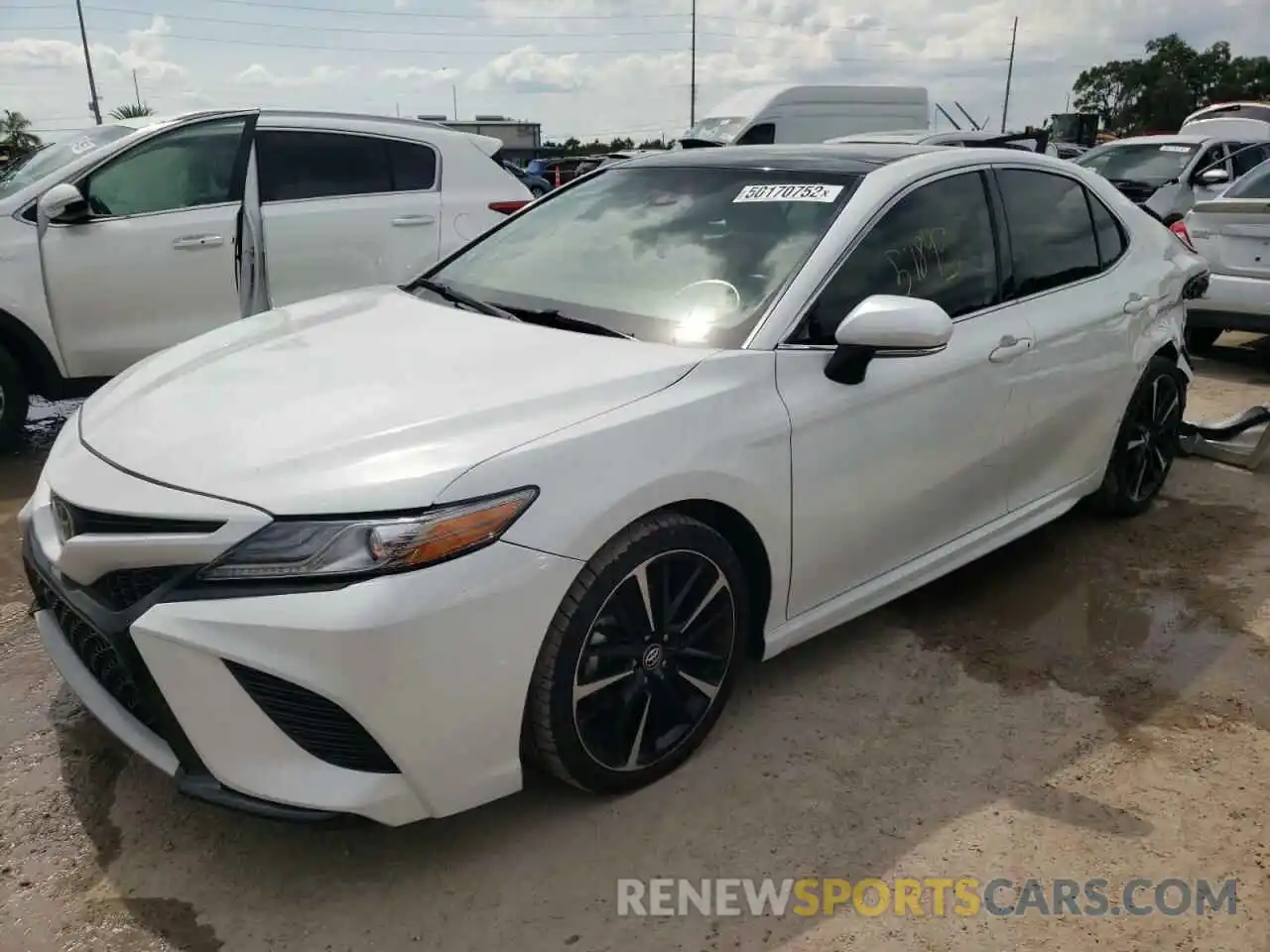 2 Photograph of a damaged car 4T1B61HK3KU839831 TOYOTA CAMRY 2019