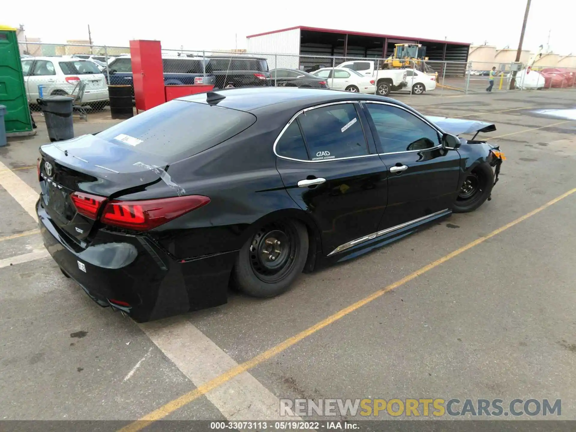 4 Photograph of a damaged car 4T1B61HK4KU205699 TOYOTA CAMRY 2019