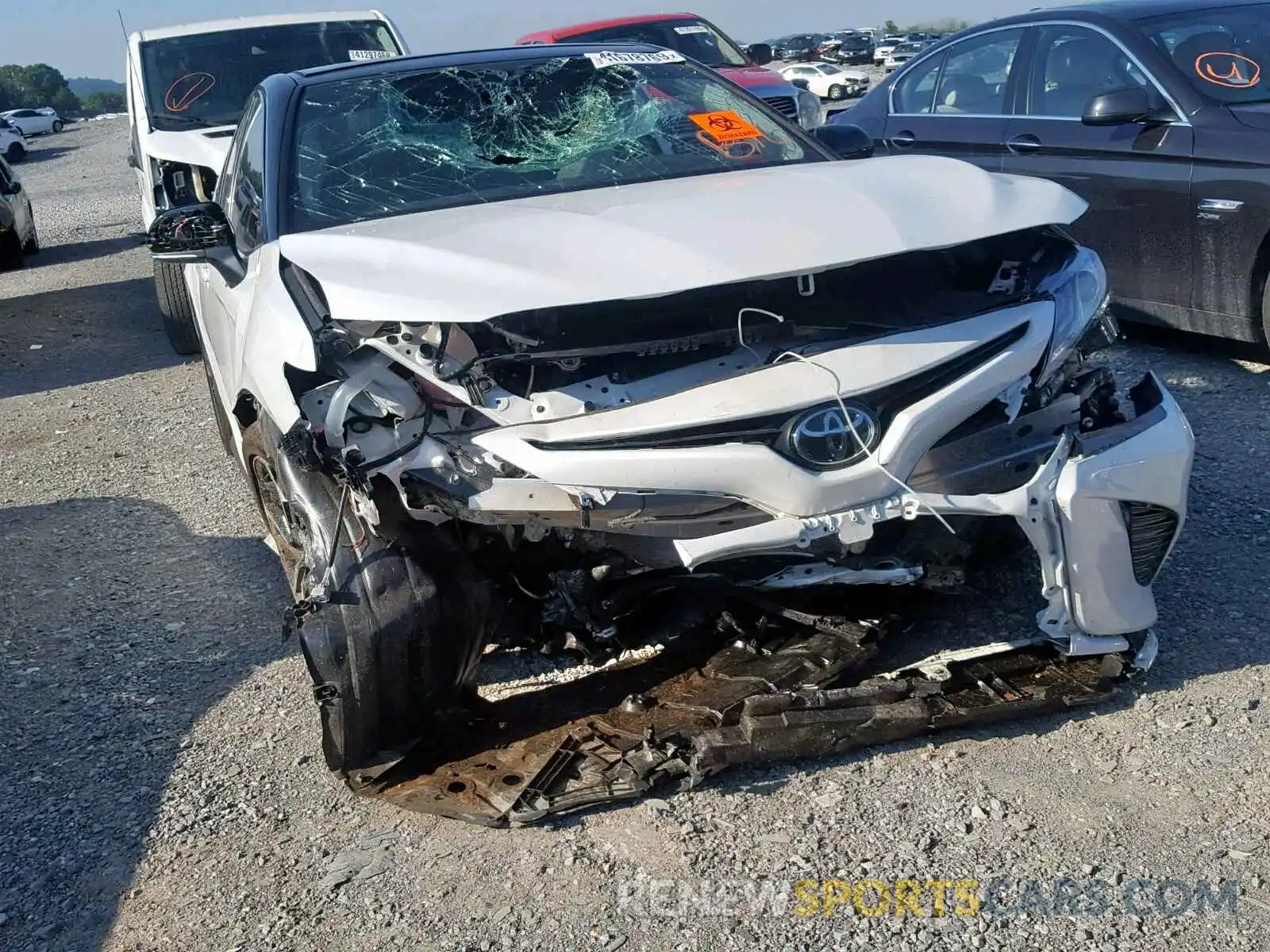 9 Photograph of a damaged car 4T1B61HK4KU208411 TOYOTA CAMRY 2019