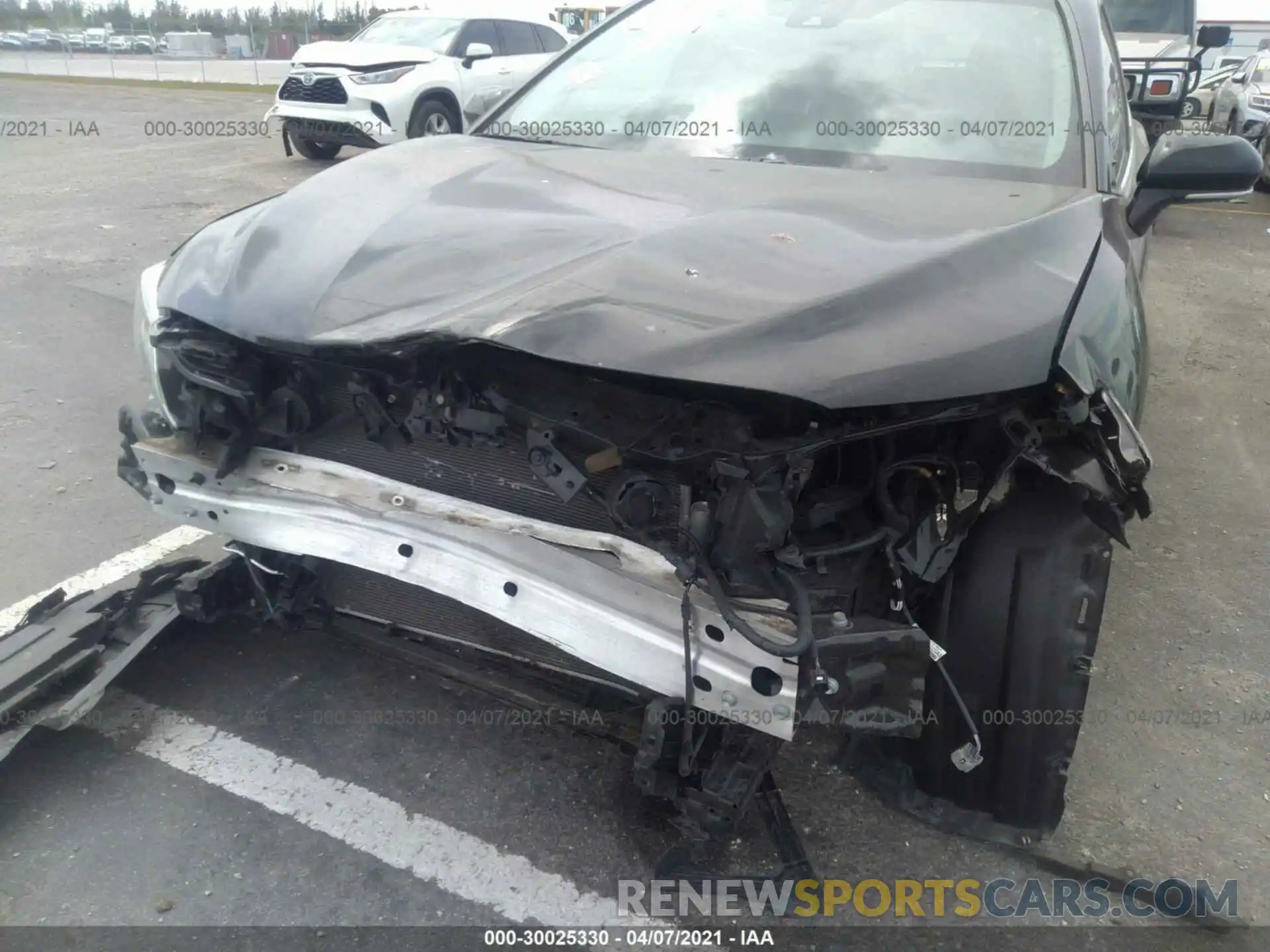 6 Photograph of a damaged car 4T1B61HK4KU217626 TOYOTA CAMRY 2019