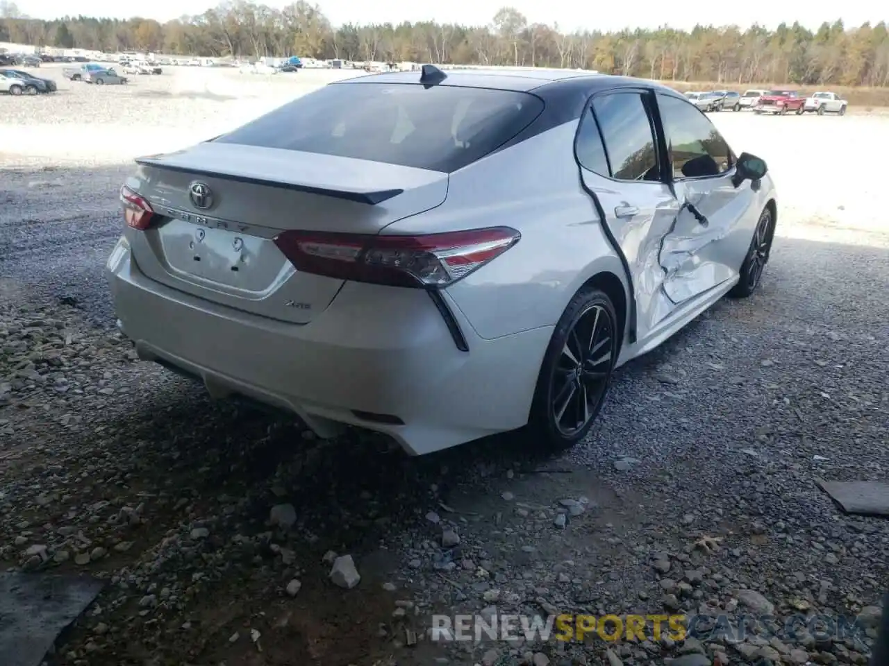 4 Photograph of a damaged car 4T1B61HK4KU222972 TOYOTA CAMRY 2019