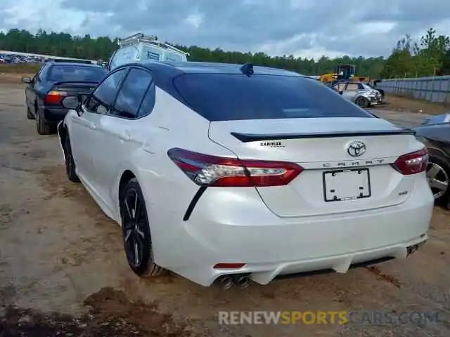 3 Photograph of a damaged car 4T1B61HK4KU236547 TOYOTA CAMRY 2019