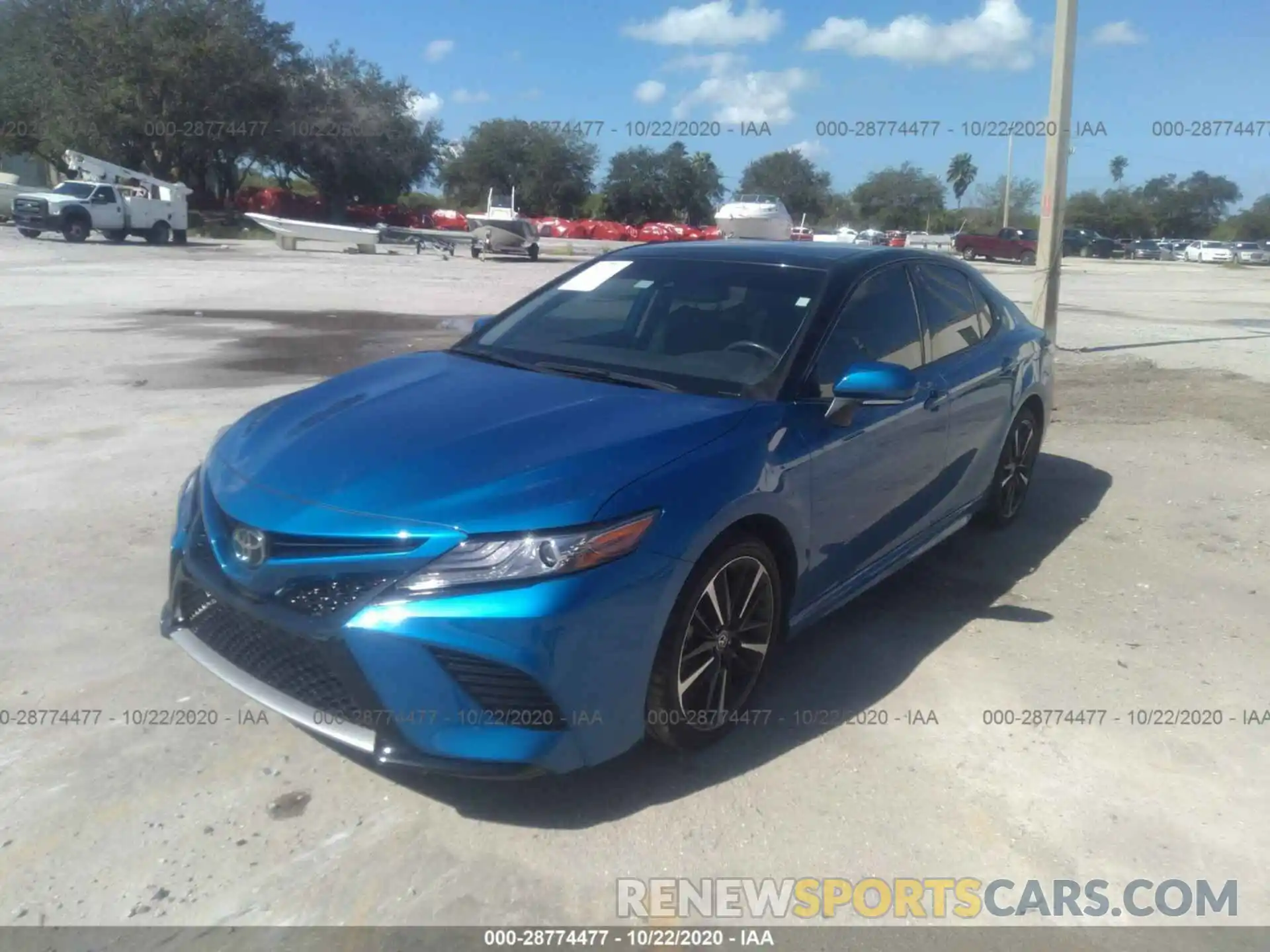 2 Photograph of a damaged car 4T1B61HK4KU248438 TOYOTA CAMRY 2019