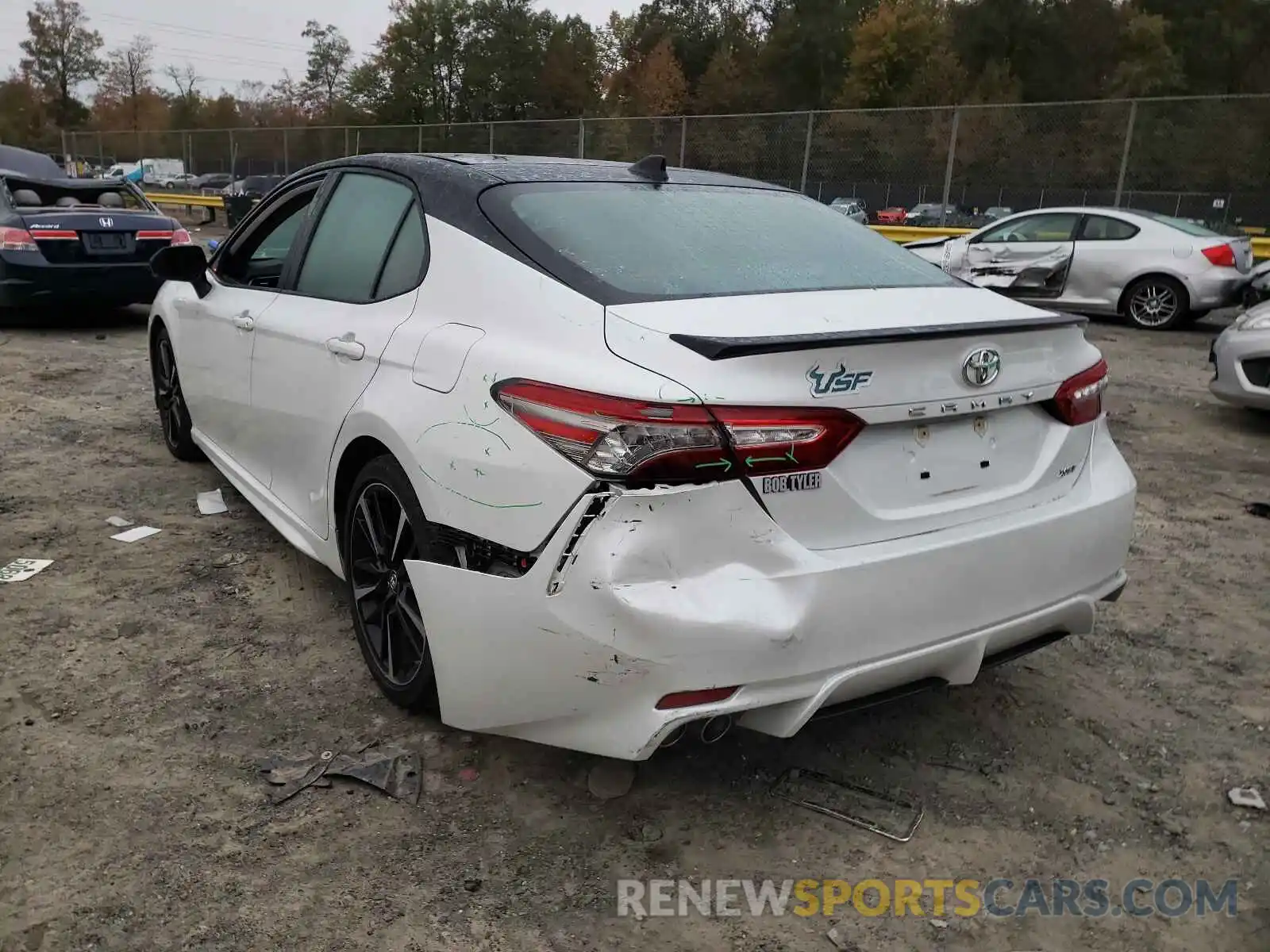 3 Photograph of a damaged car 4T1B61HK4KU253137 TOYOTA CAMRY 2019