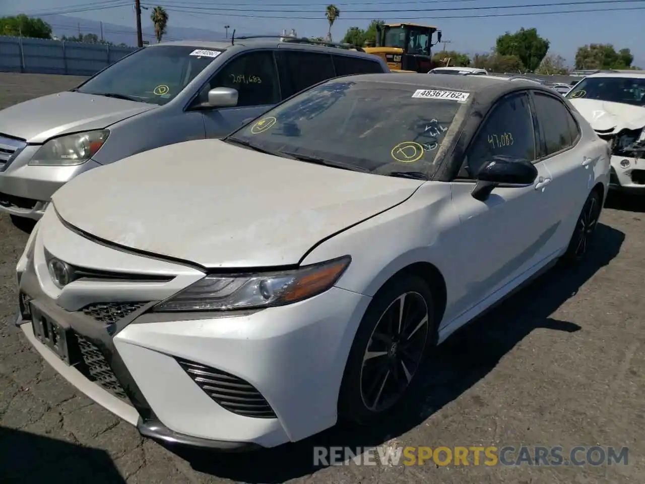 2 Photograph of a damaged car 4T1B61HK4KU298045 TOYOTA CAMRY 2019