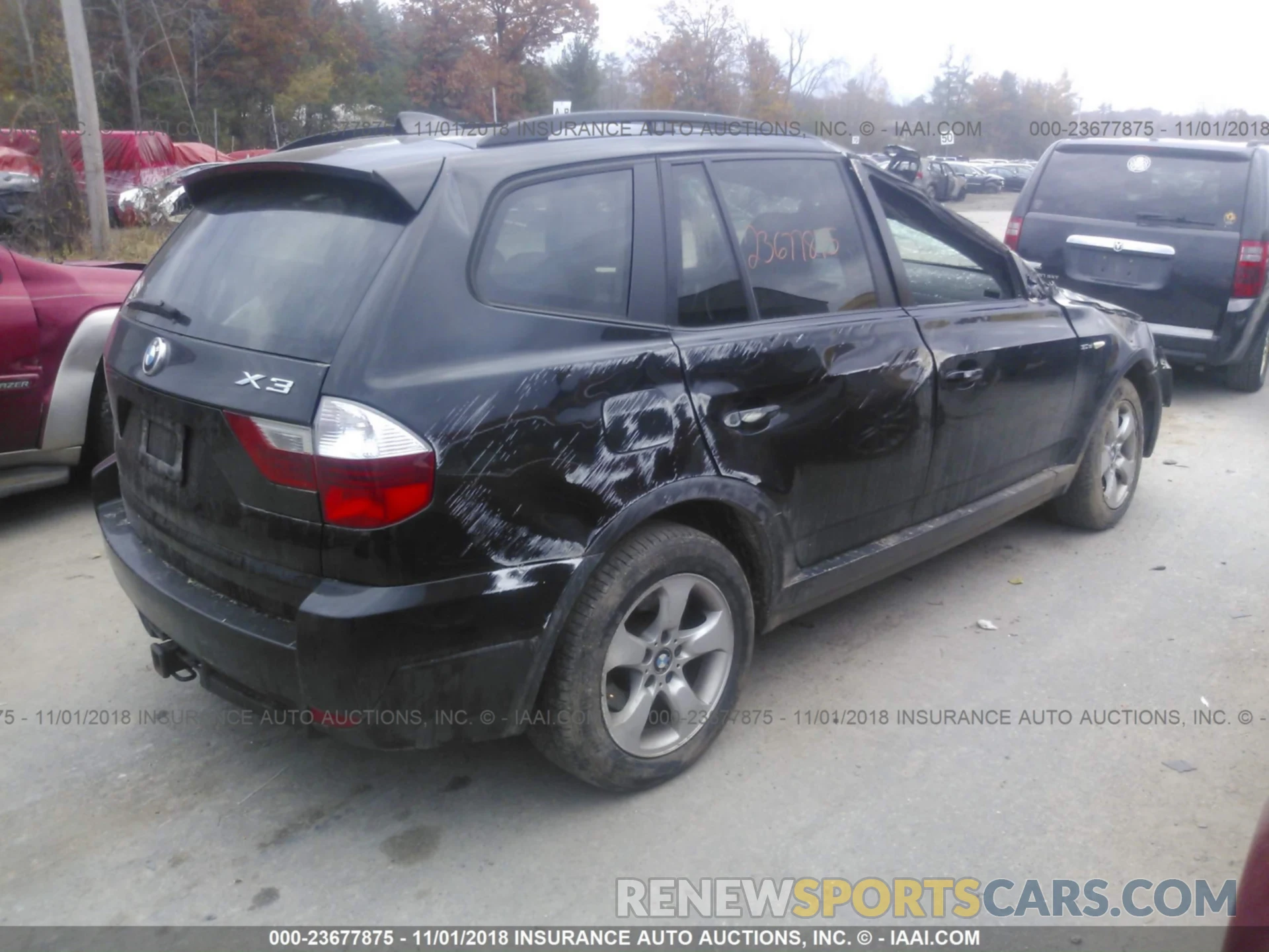 4 Photograph of a damaged car 4T1B61HK4KU690250 TOYOTA CAMRY 2019