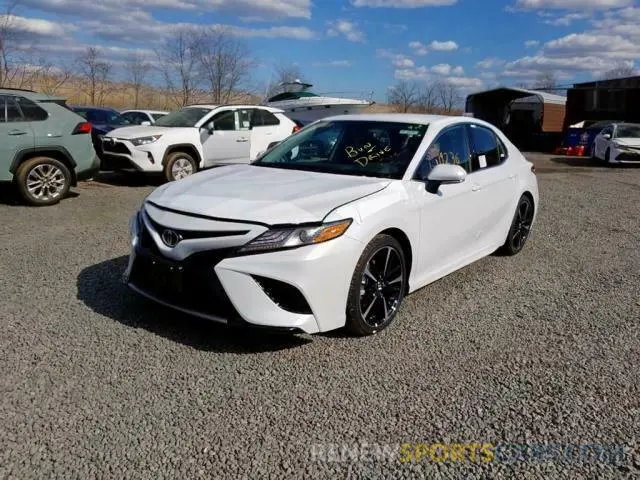 2 Photograph of a damaged car 4T1B61HK4KU691012 TOYOTA CAMRY 2019