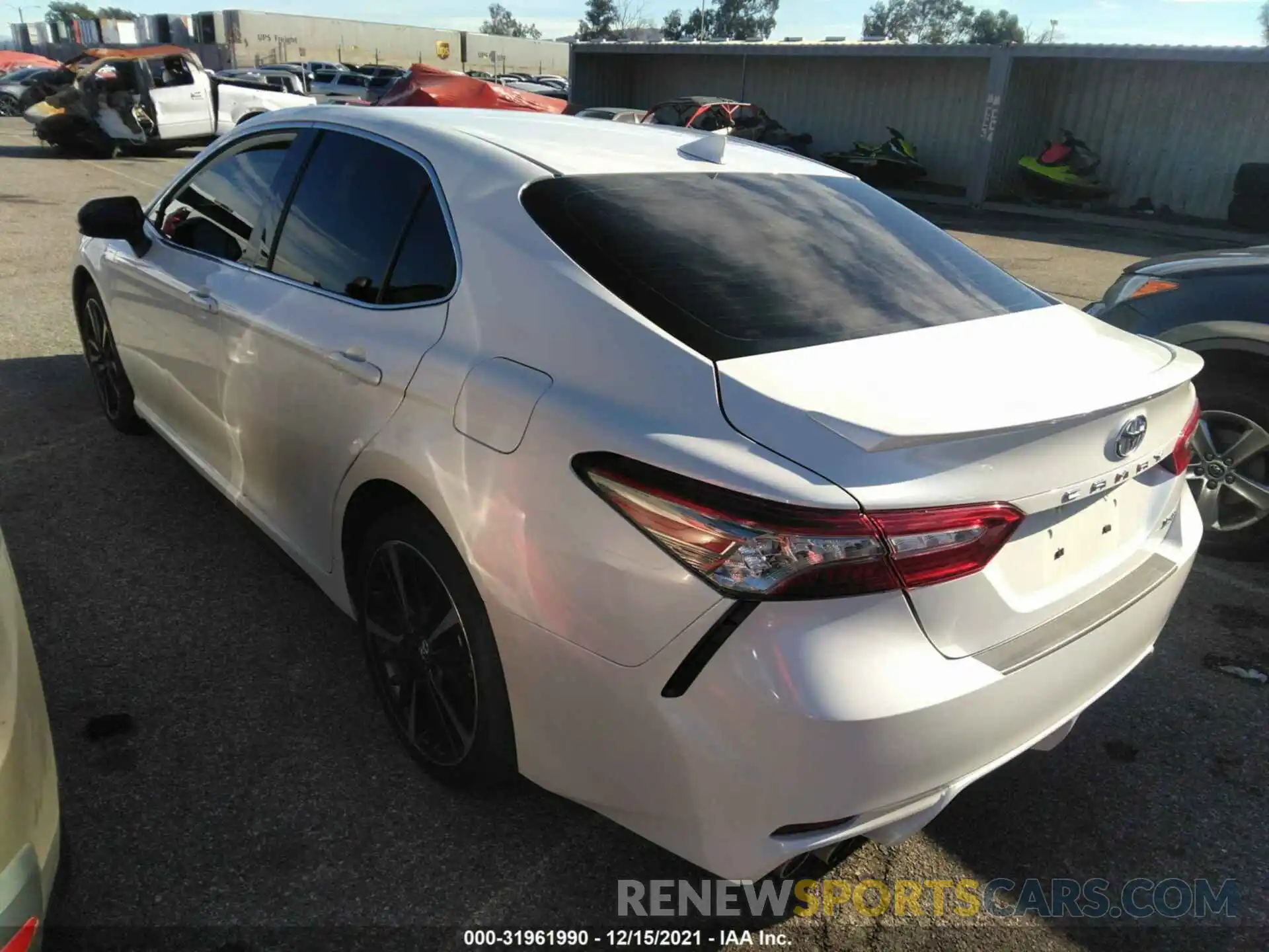 3 Photograph of a damaged car 4T1B61HK4KU706950 TOYOTA CAMRY 2019