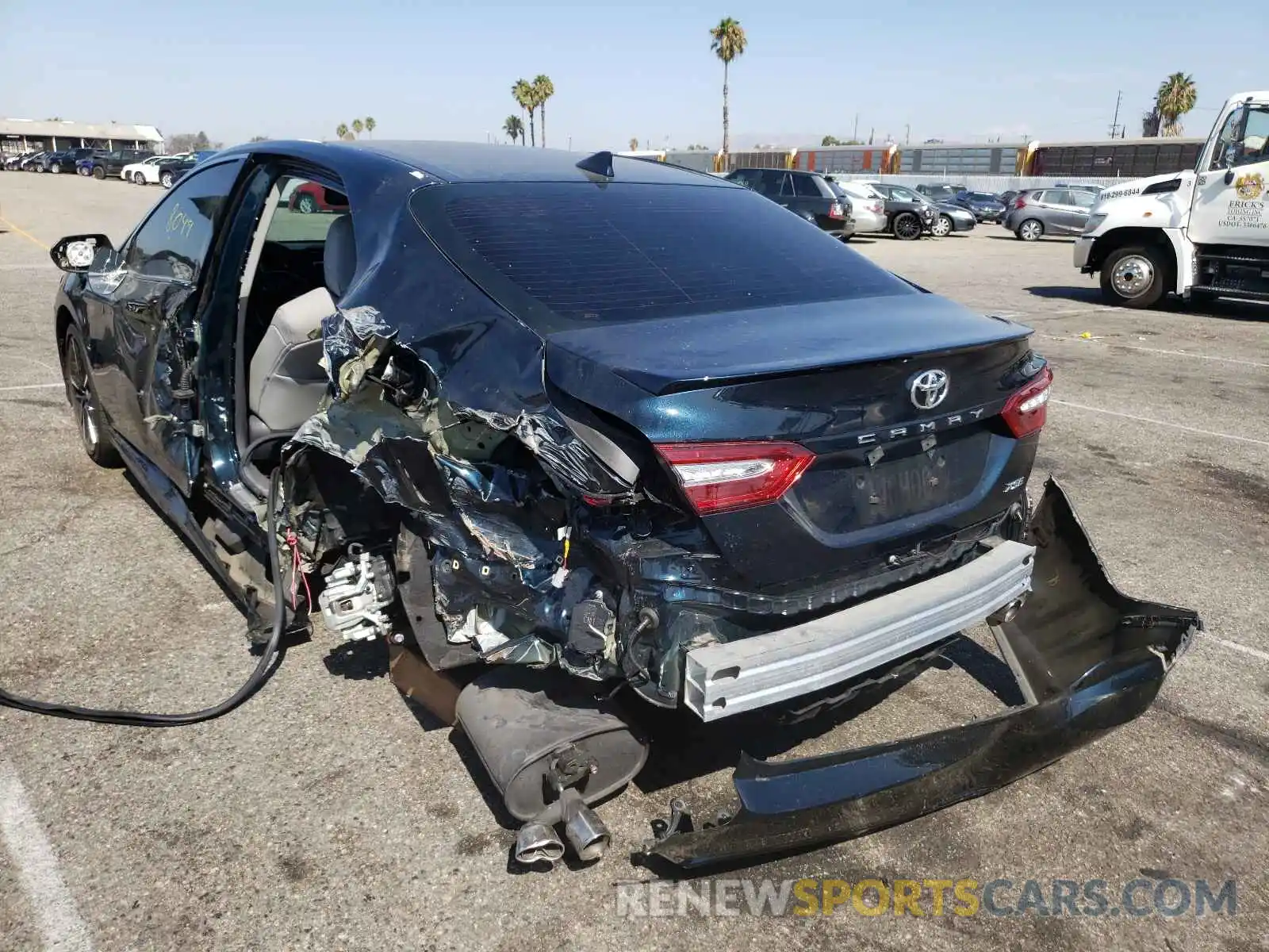 3 Photograph of a damaged car 4T1B61HK4KU719505 TOYOTA CAMRY 2019