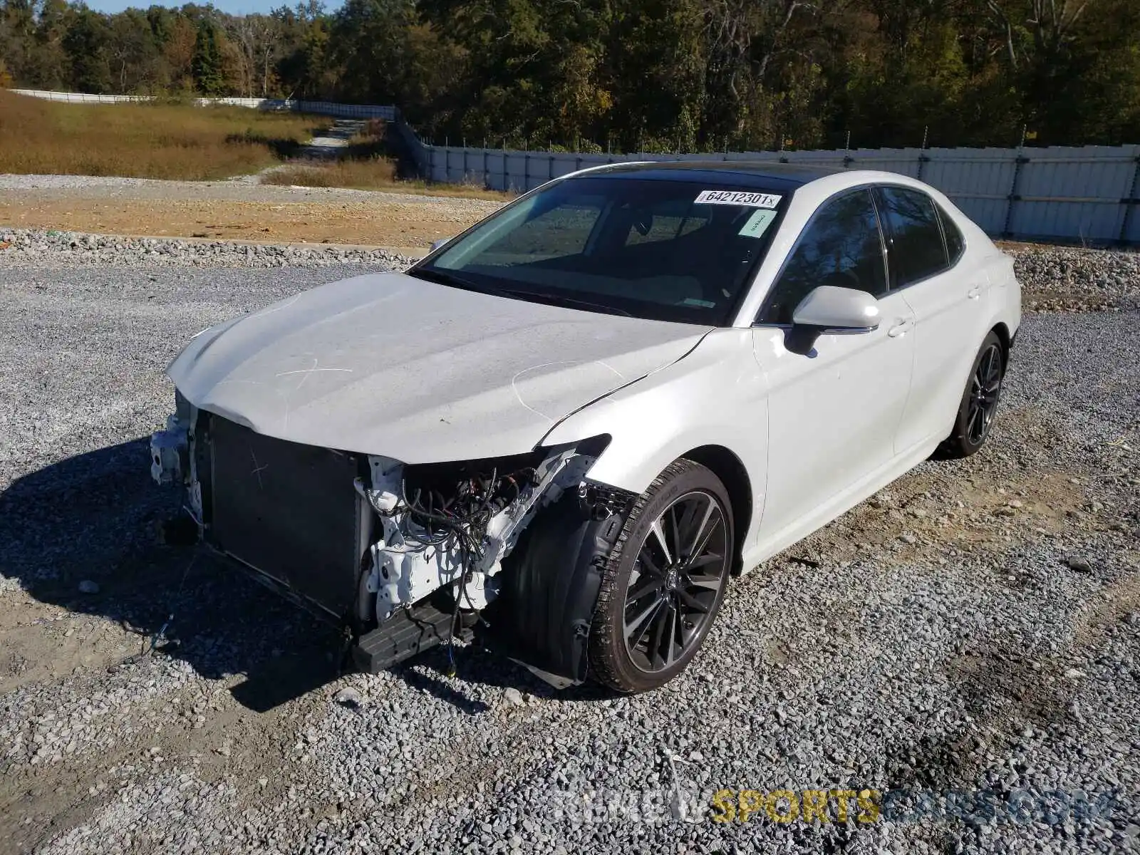 2 Photograph of a damaged car 4T1B61HK4KU723151 TOYOTA CAMRY 2019