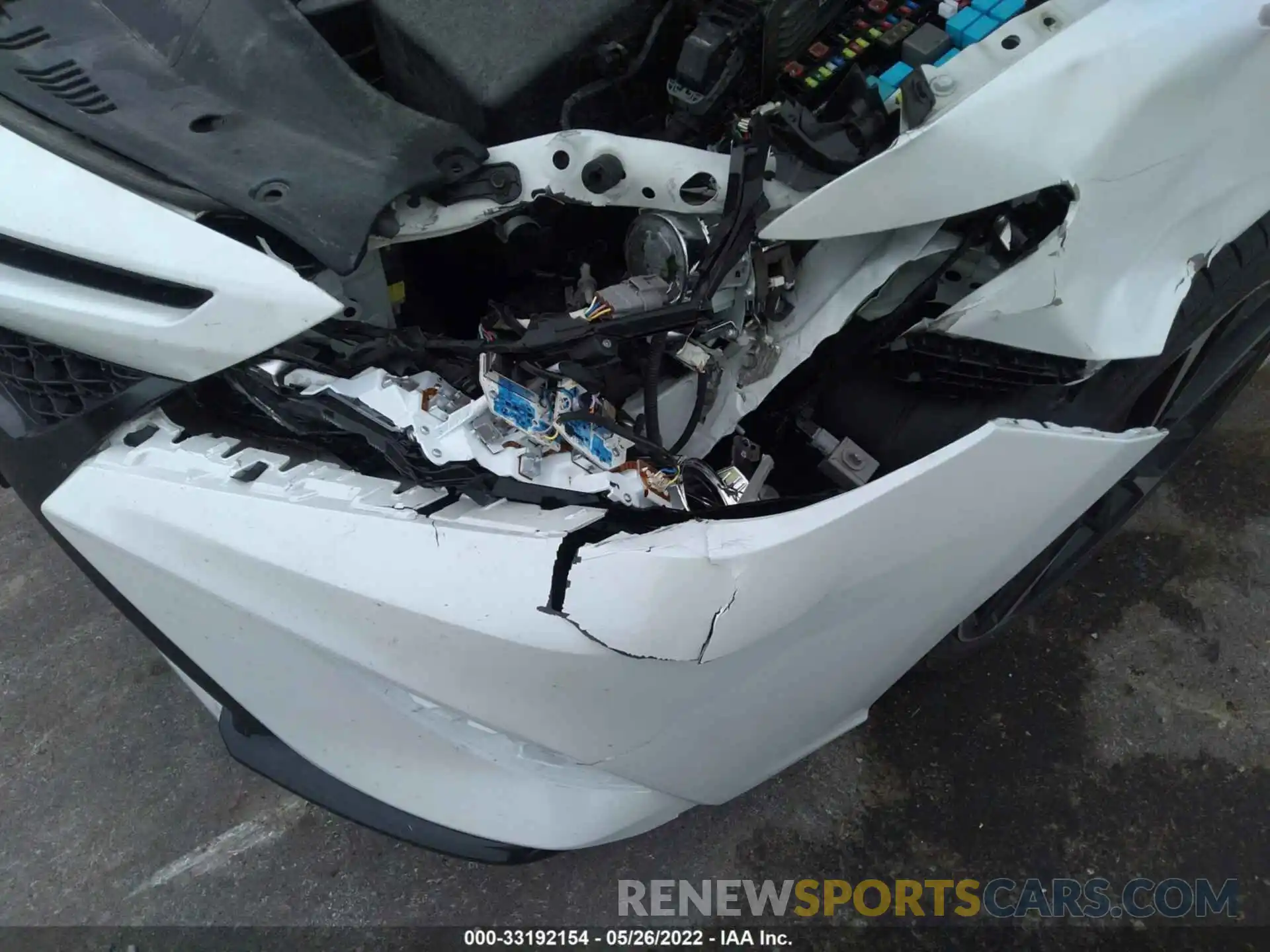 6 Photograph of a damaged car 4T1B61HK4KU738894 TOYOTA CAMRY 2019