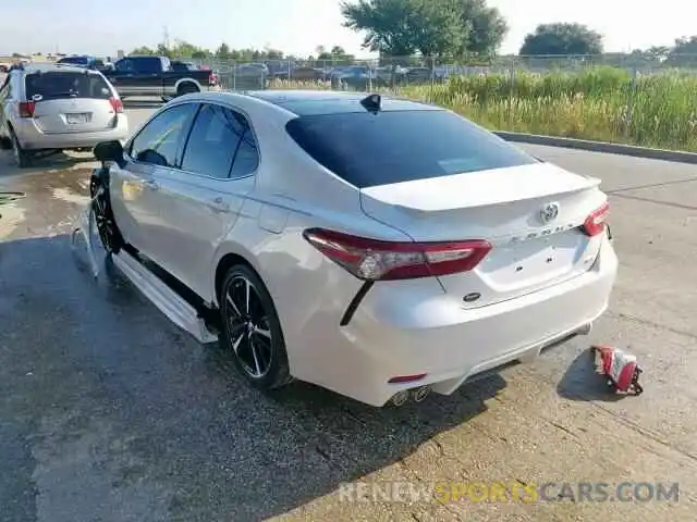 3 Photograph of a damaged car 4T1B61HK4KU773189 TOYOTA CAMRY 2019