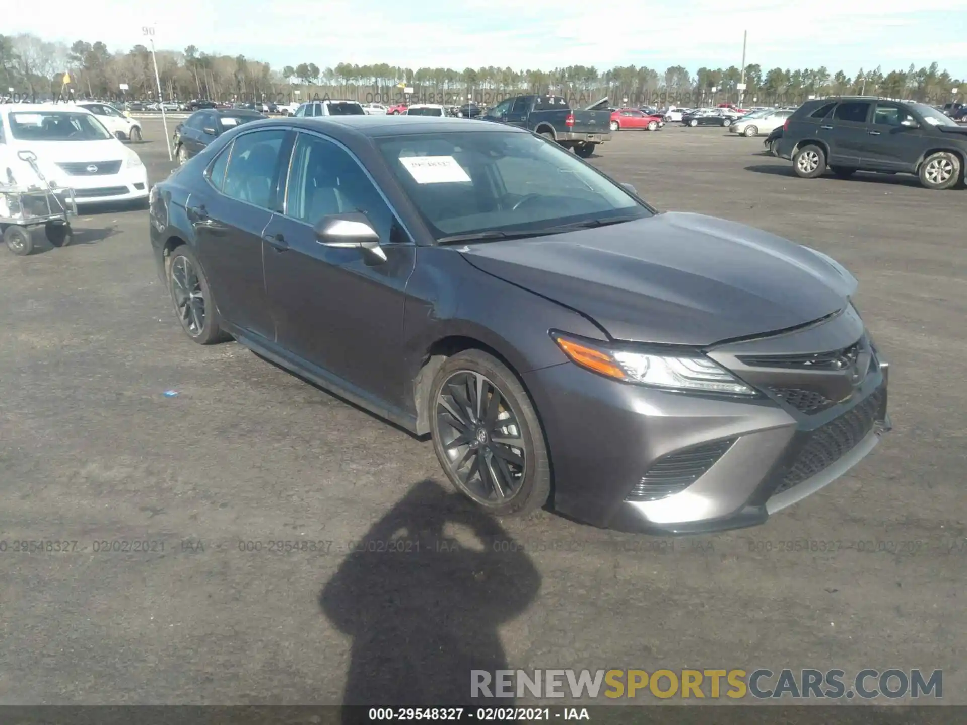 1 Photograph of a damaged car 4T1B61HK4KU774908 TOYOTA CAMRY 2019