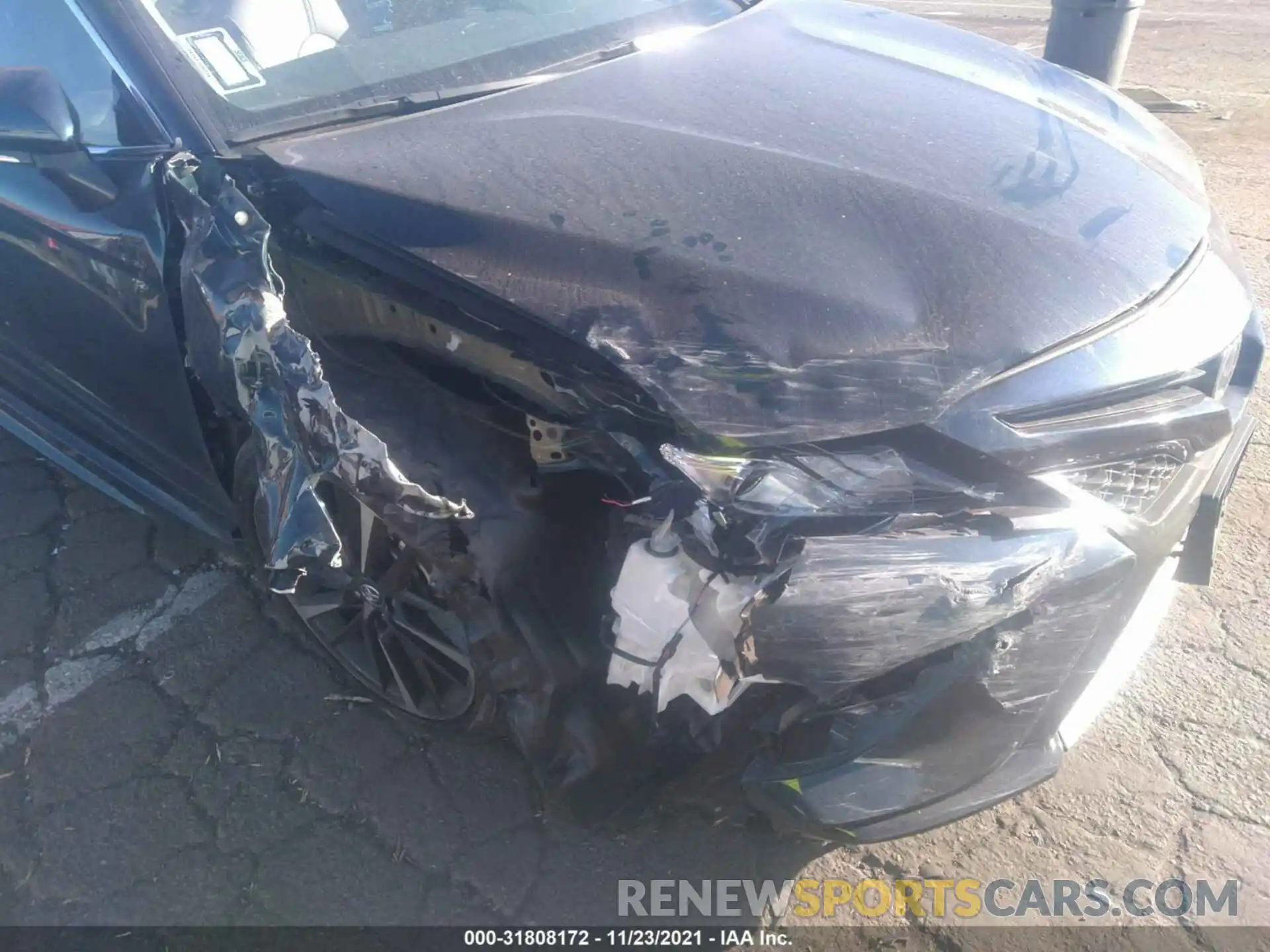 6 Photograph of a damaged car 4T1B61HK4KU787898 TOYOTA CAMRY 2019