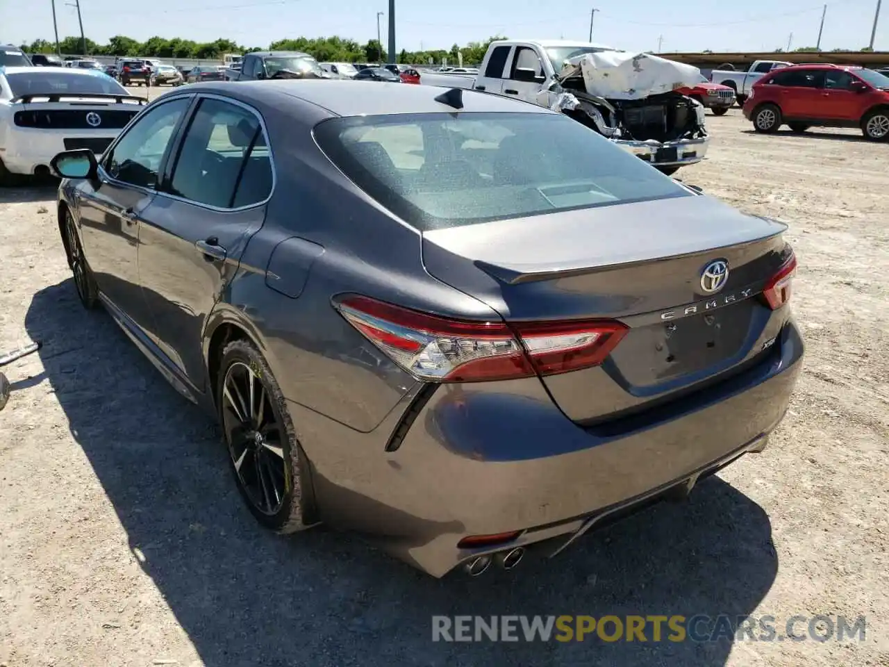 3 Photograph of a damaged car 4T1B61HK4KU789148 TOYOTA CAMRY 2019