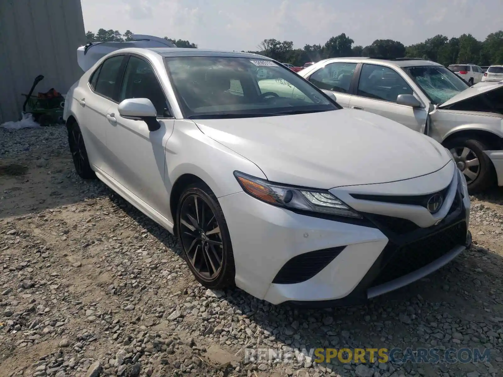 1 Photograph of a damaged car 4T1B61HK4KU796388 TOYOTA CAMRY 2019