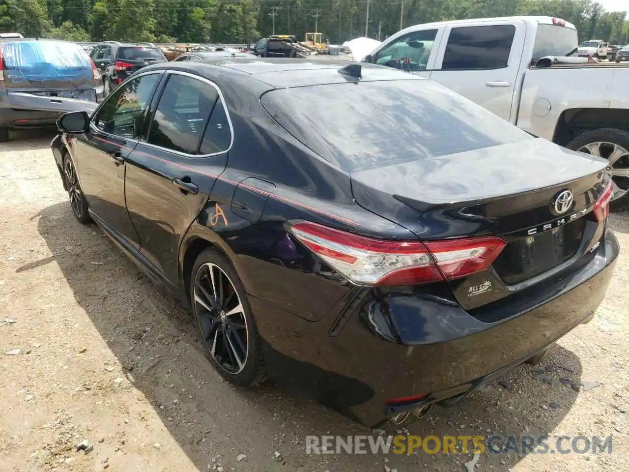 3 Photograph of a damaged car 4T1B61HK4KU799887 TOYOTA CAMRY 2019