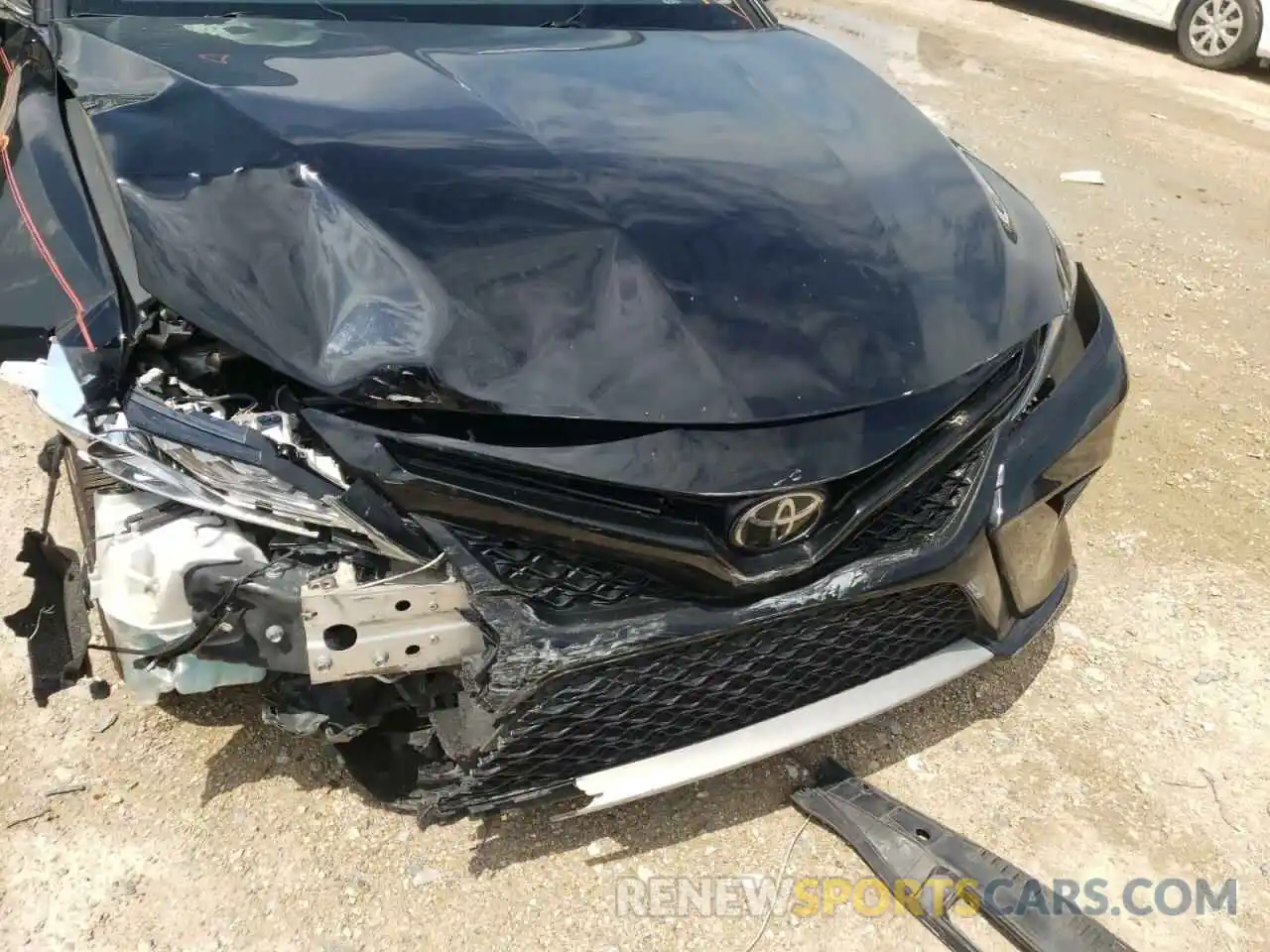 9 Photograph of a damaged car 4T1B61HK4KU799887 TOYOTA CAMRY 2019