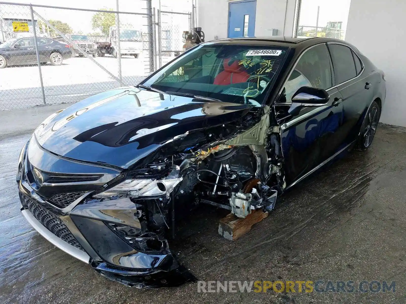 2 Photograph of a damaged car 4T1B61HK4KU800195 TOYOTA CAMRY 2019