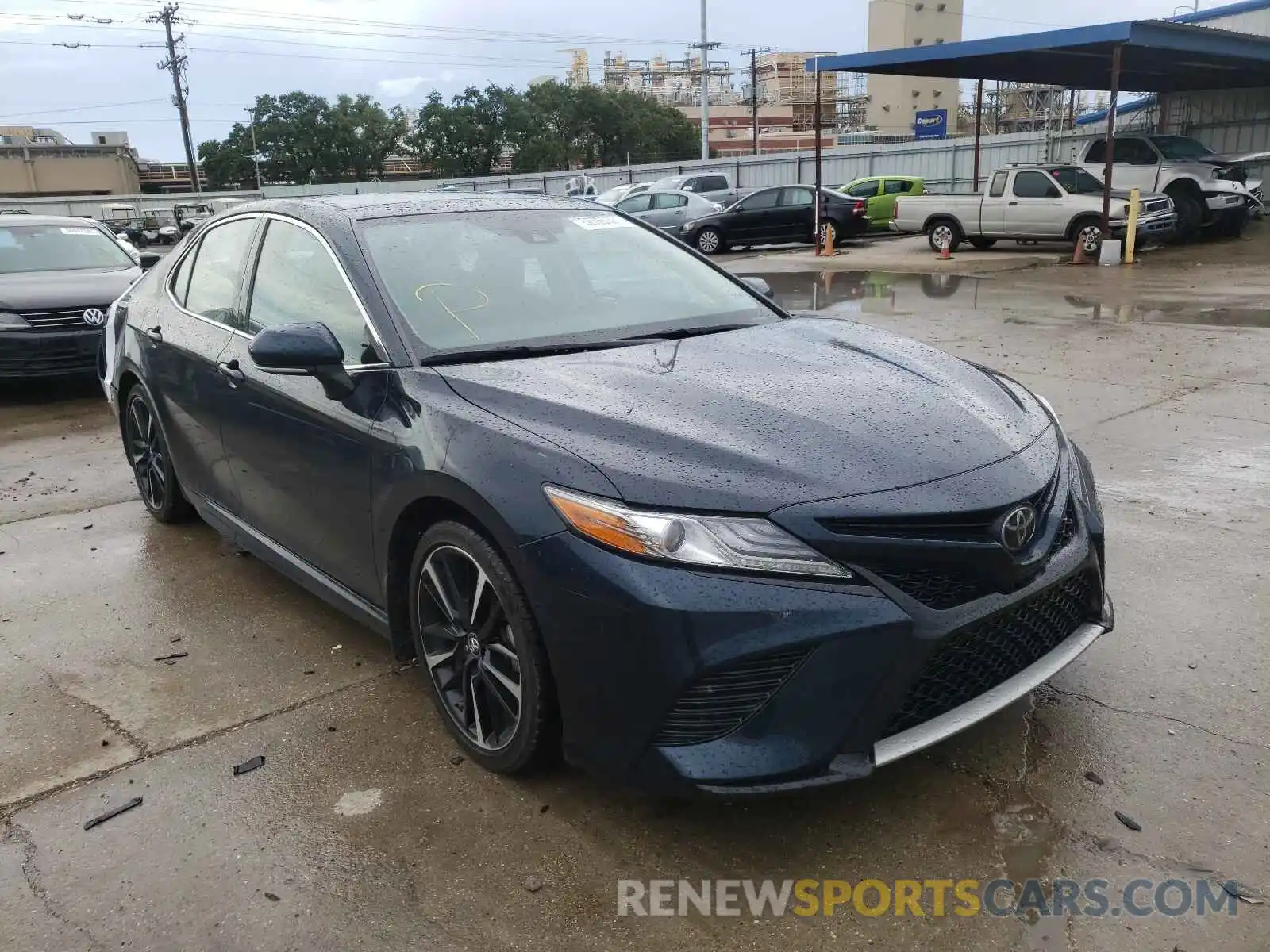 1 Photograph of a damaged car 4T1B61HK4KU818776 TOYOTA CAMRY 2019