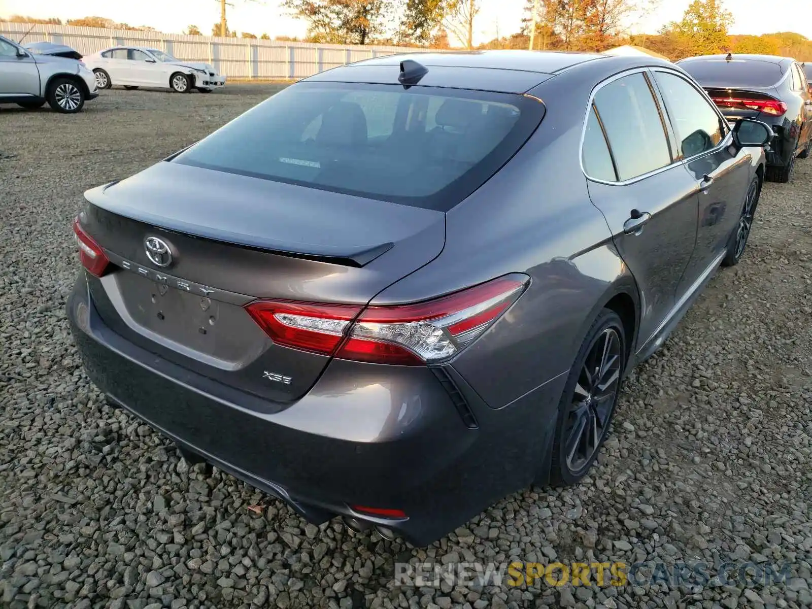 4 Photograph of a damaged car 4T1B61HK4KU834038 TOYOTA CAMRY 2019