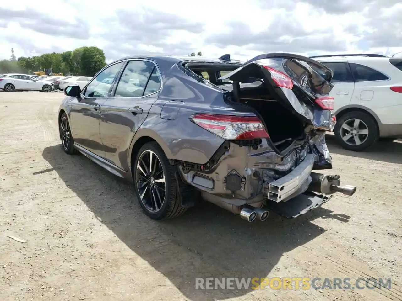 3 Photograph of a damaged car 4T1B61HK4KU838302 TOYOTA CAMRY 2019