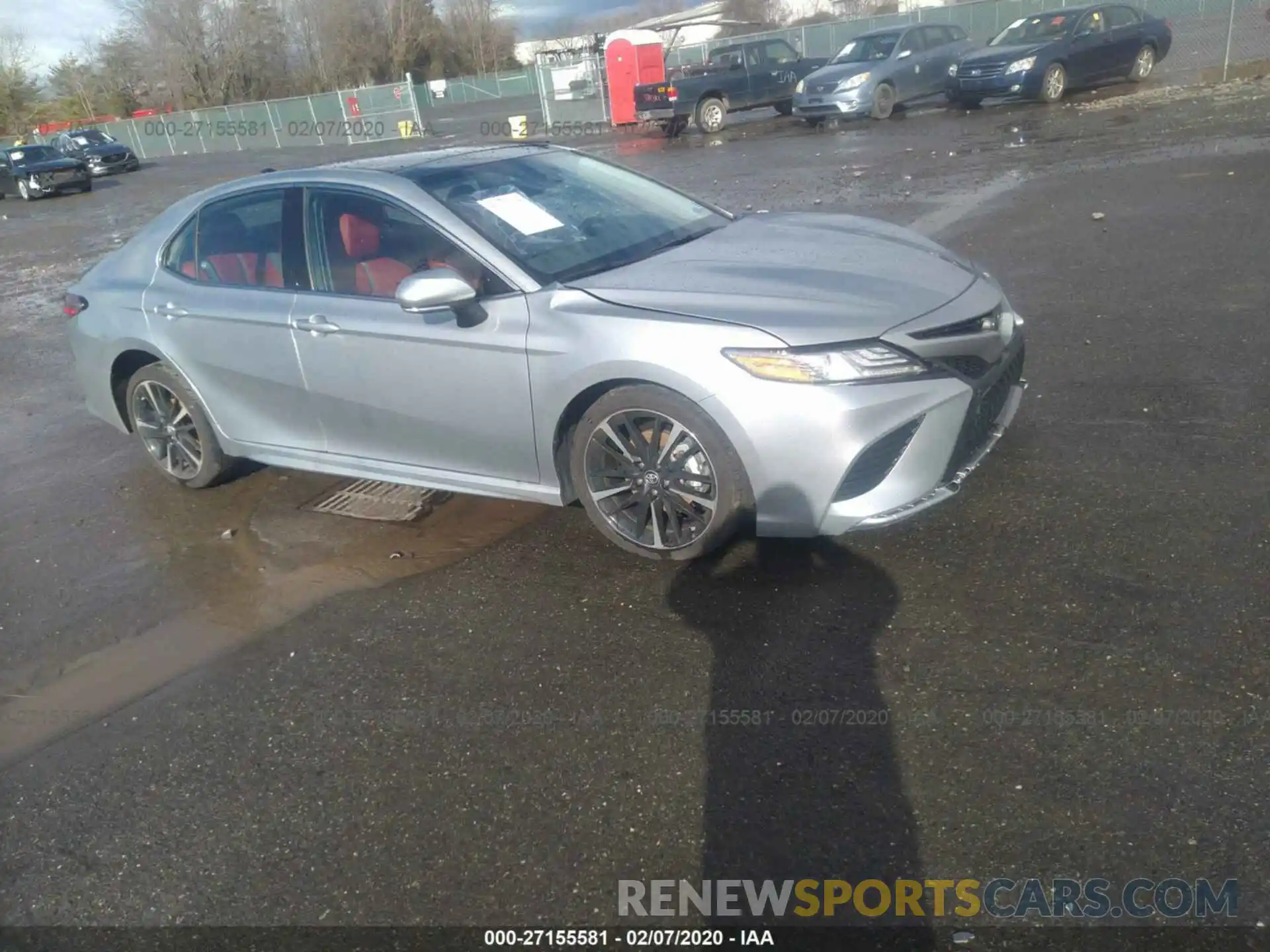 1 Photograph of a damaged car 4T1B61HK4KU852782 TOYOTA CAMRY 2019