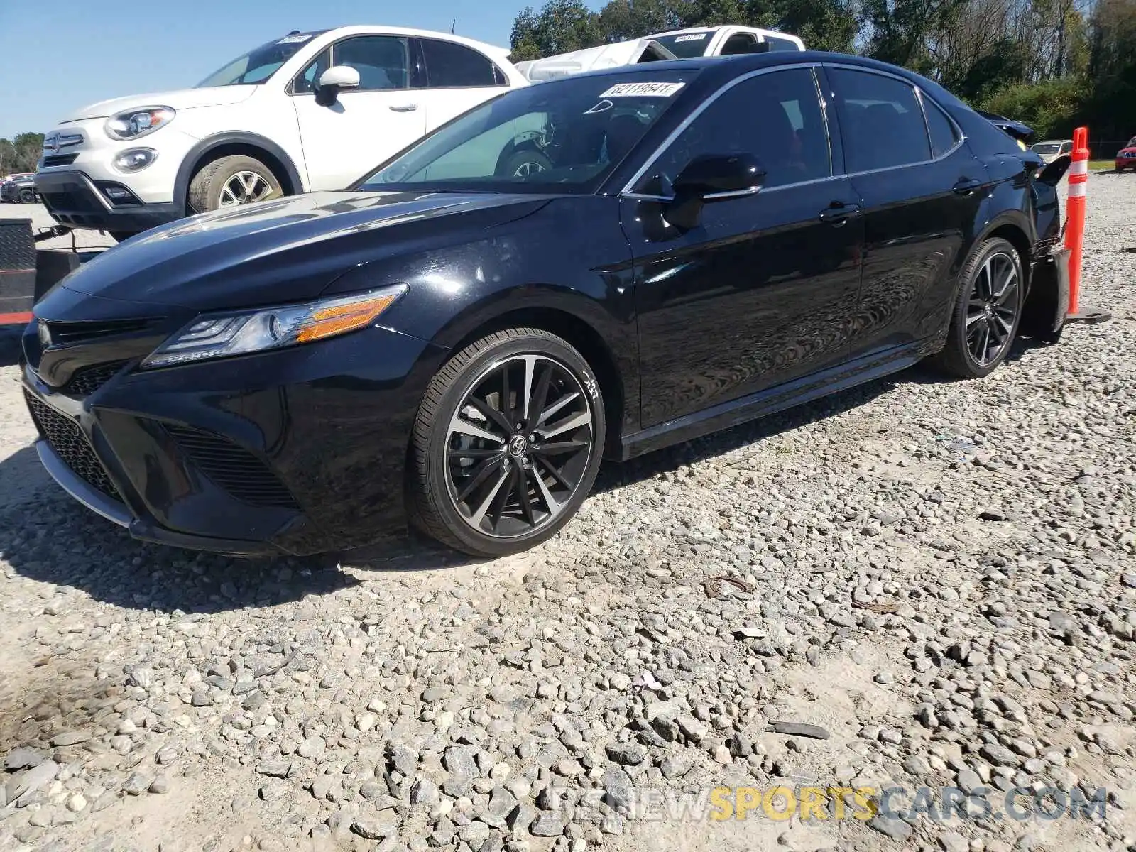 2 Photograph of a damaged car 4T1B61HK5KU164984 TOYOTA CAMRY 2019