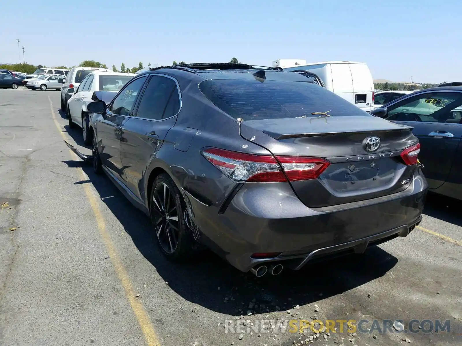 3 Photograph of a damaged car 4T1B61HK5KU168579 TOYOTA CAMRY 2019