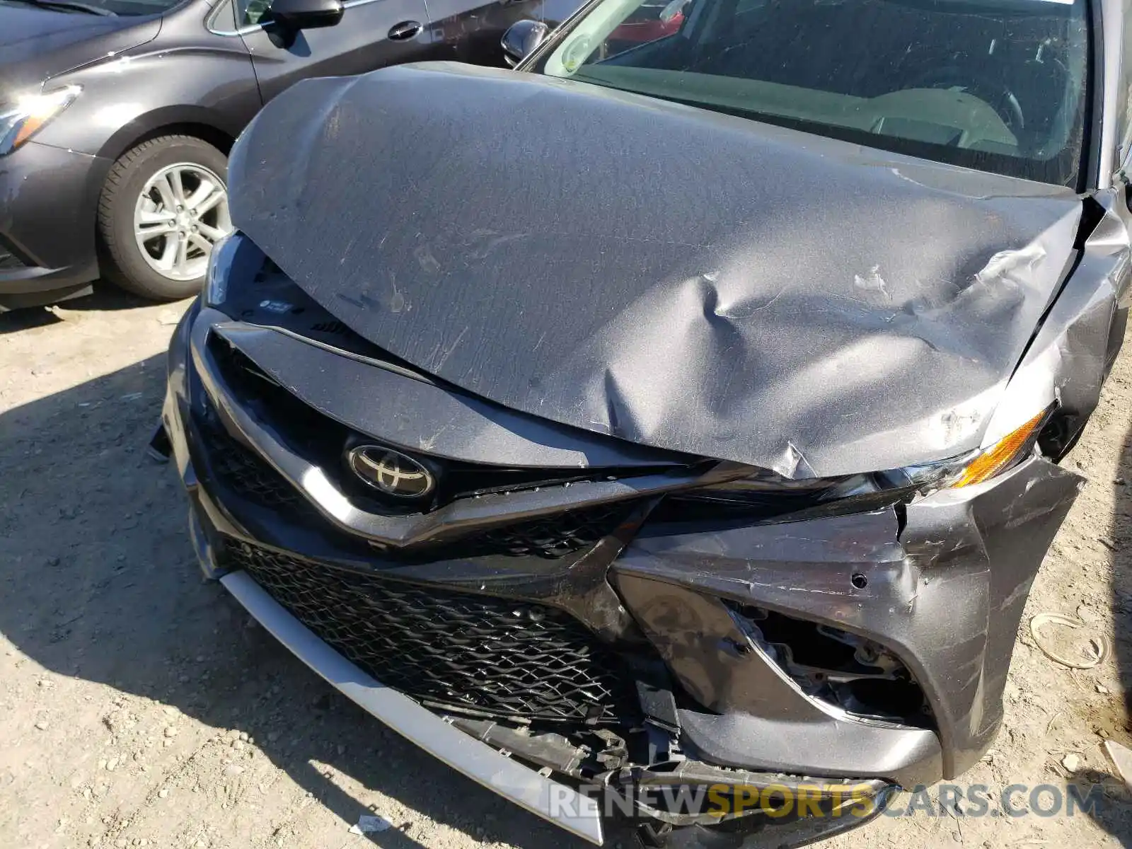 7 Photograph of a damaged car 4T1B61HK5KU177329 TOYOTA CAMRY 2019