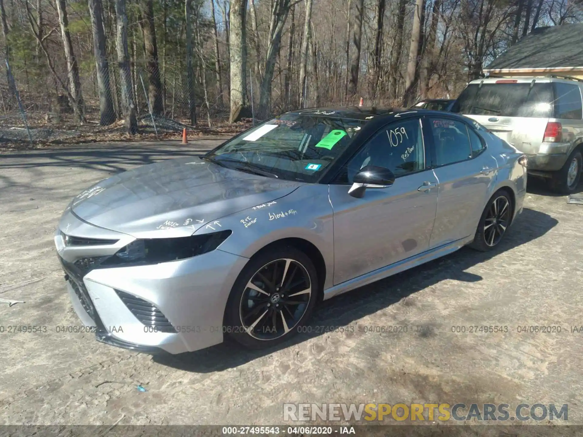 2 Photograph of a damaged car 4T1B61HK5KU203556 TOYOTA CAMRY 2019