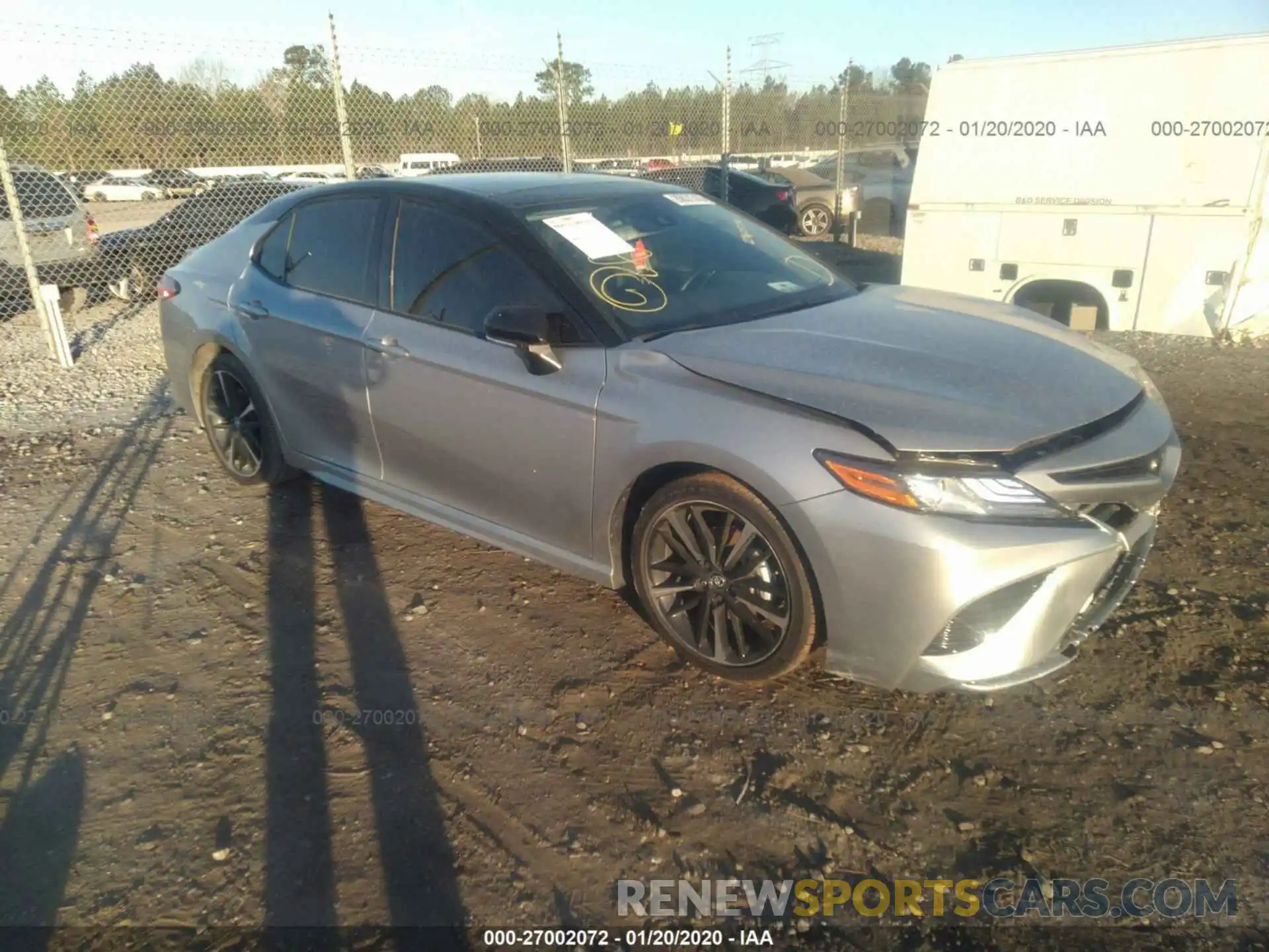 1 Photograph of a damaged car 4T1B61HK5KU209681 TOYOTA CAMRY 2019