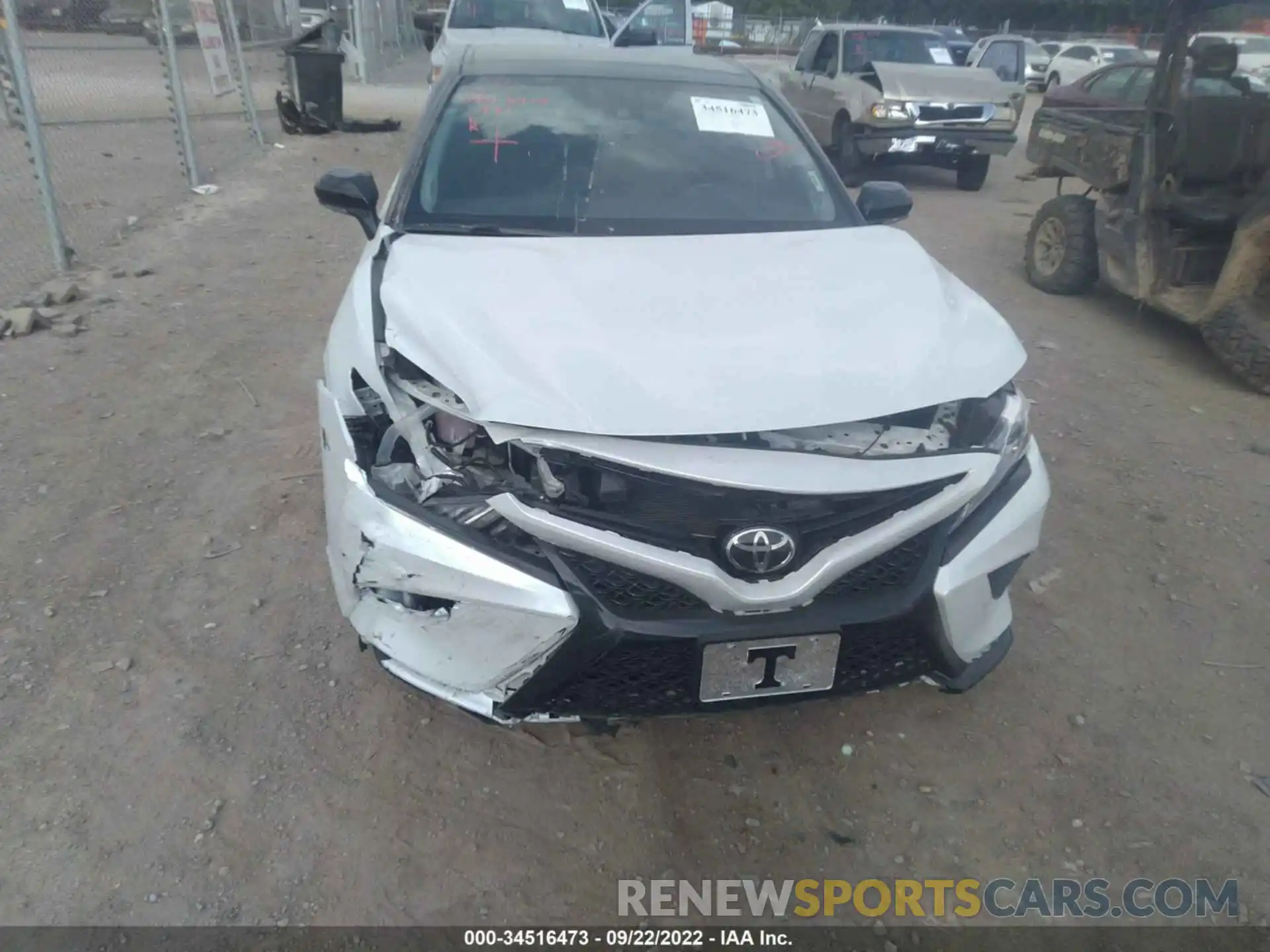 6 Photograph of a damaged car 4T1B61HK5KU214380 TOYOTA CAMRY 2019