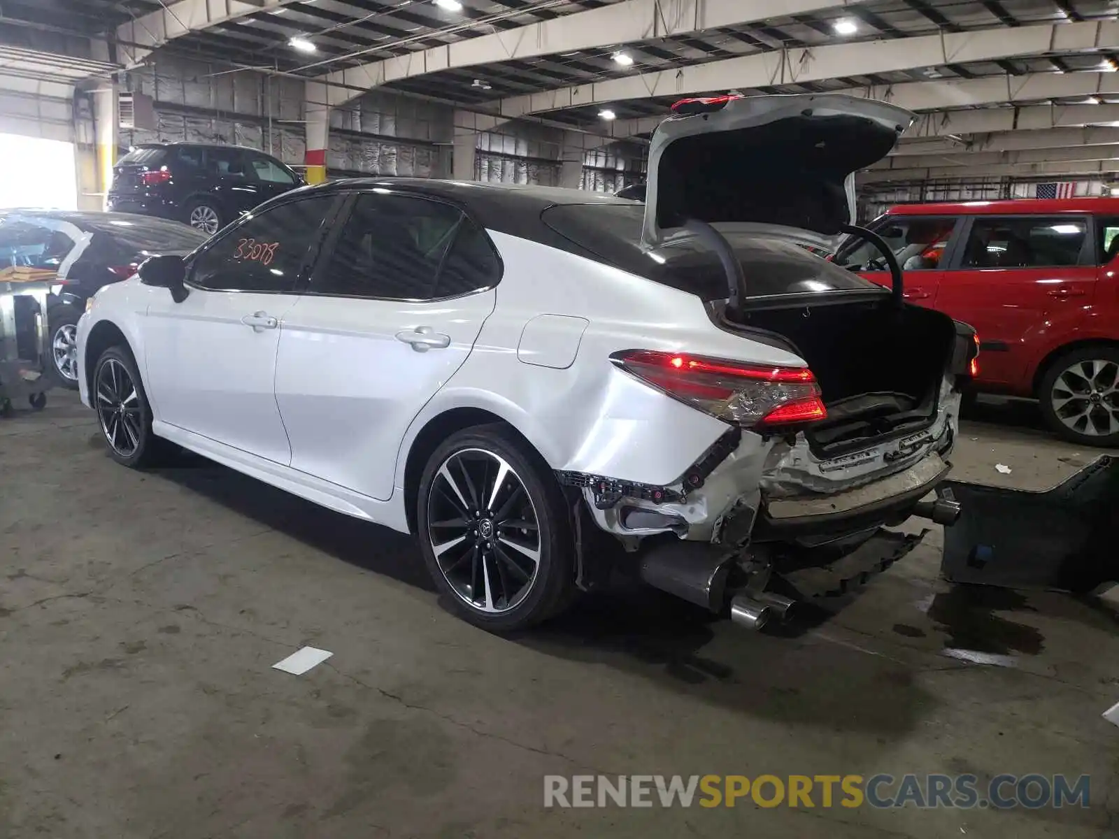 3 Photograph of a damaged car 4T1B61HK5KU217764 TOYOTA CAMRY 2019