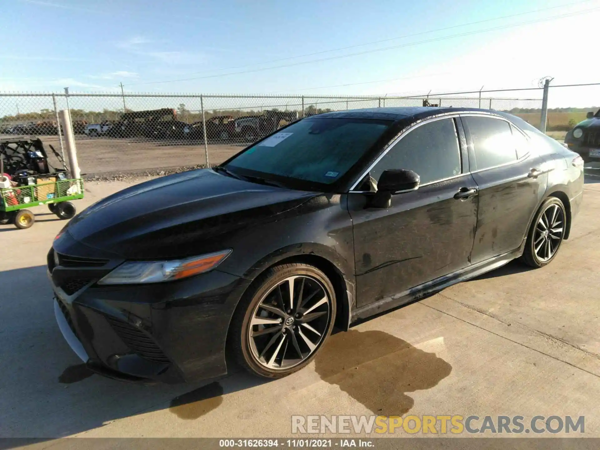 2 Photograph of a damaged car 4T1B61HK5KU219689 TOYOTA CAMRY 2019