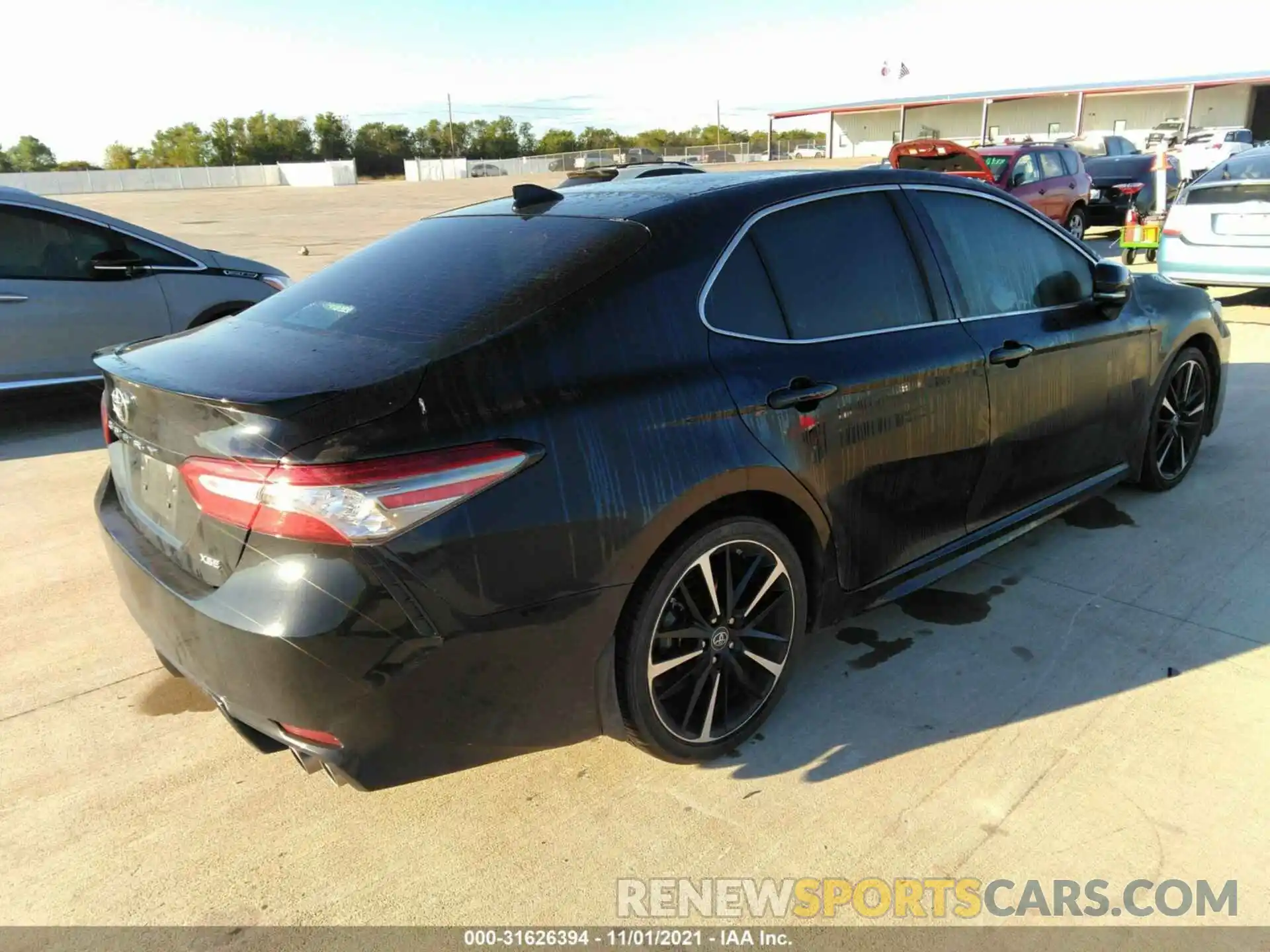 4 Photograph of a damaged car 4T1B61HK5KU219689 TOYOTA CAMRY 2019