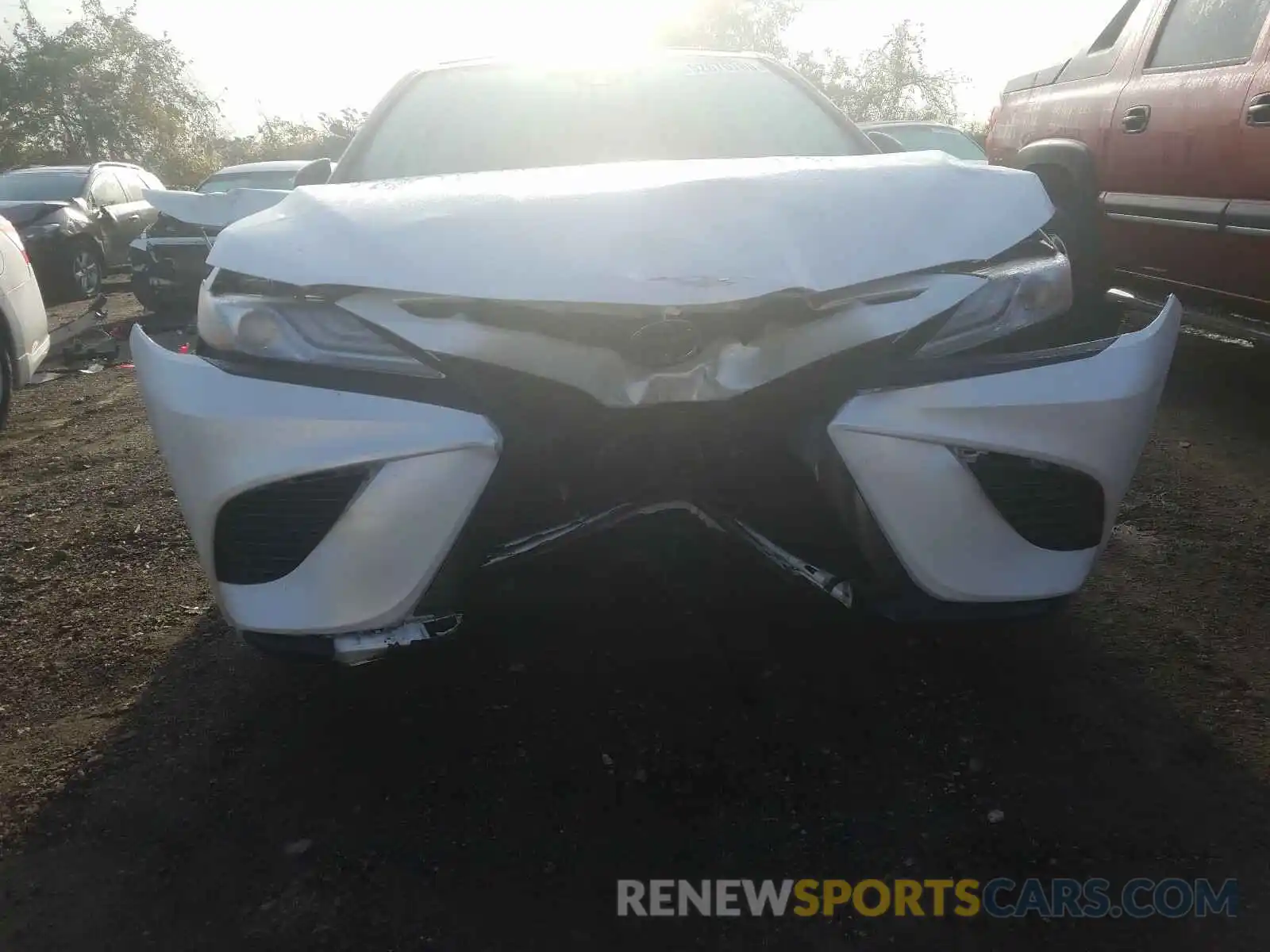 9 Photograph of a damaged car 4T1B61HK5KU236282 TOYOTA CAMRY 2019