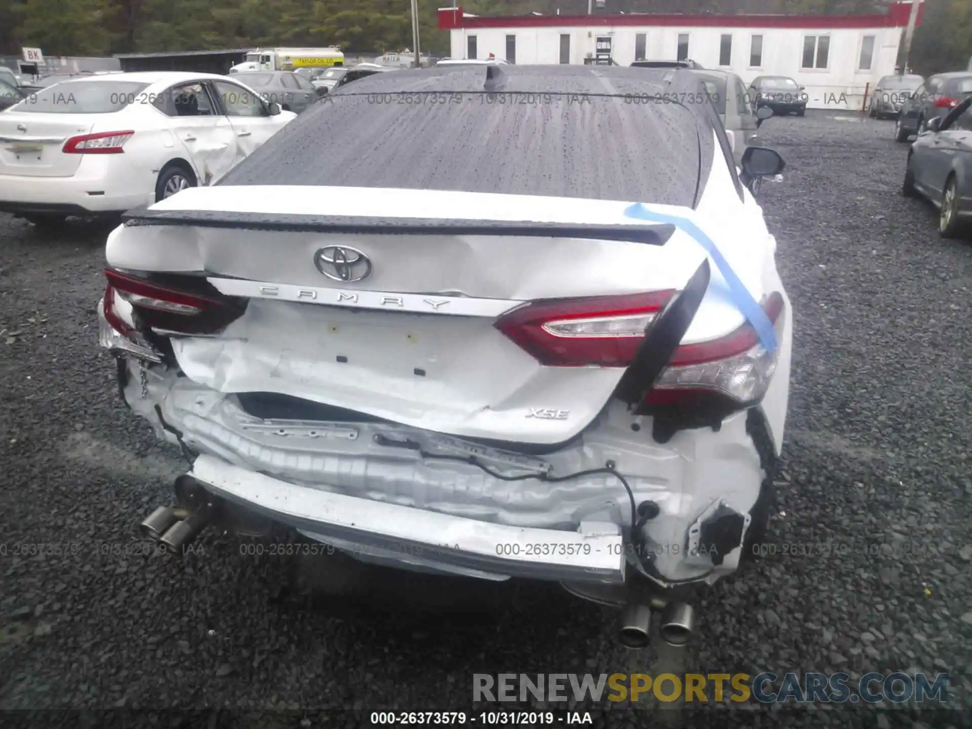 6 Photograph of a damaged car 4T1B61HK5KU236878 TOYOTA CAMRY 2019