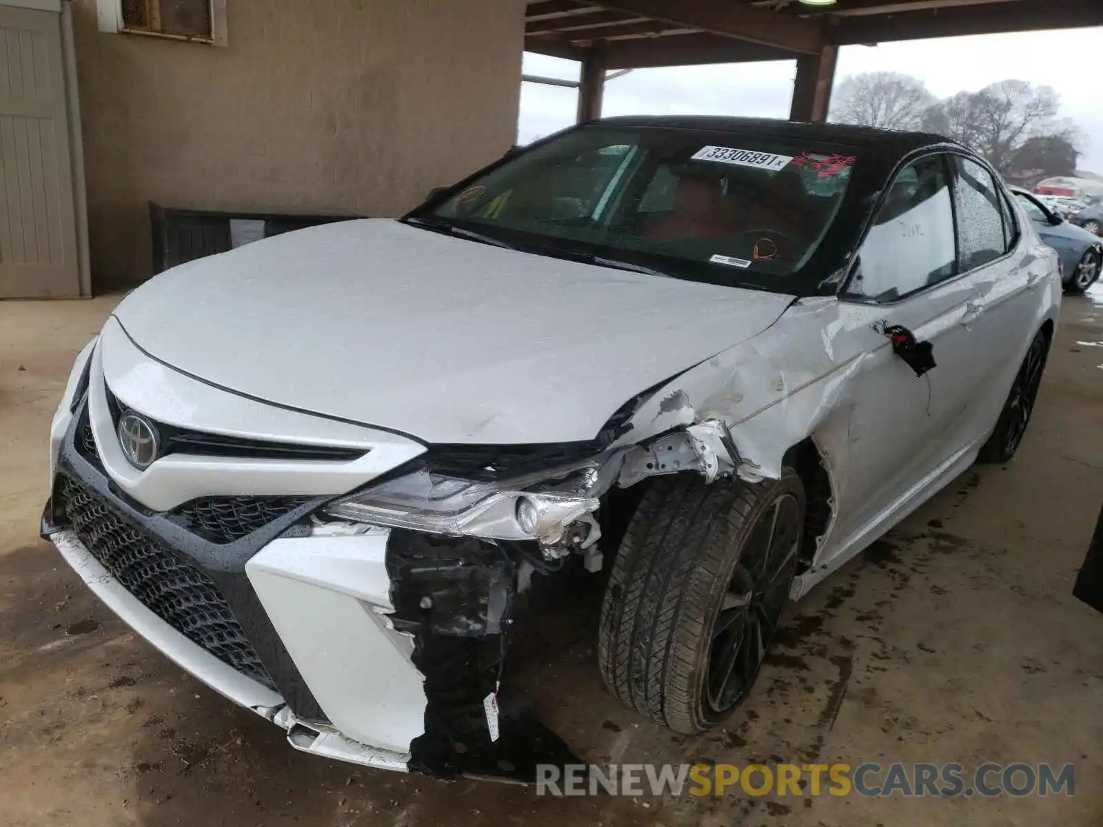 2 Photograph of a damaged car 4T1B61HK5KU291265 TOYOTA CAMRY 2019